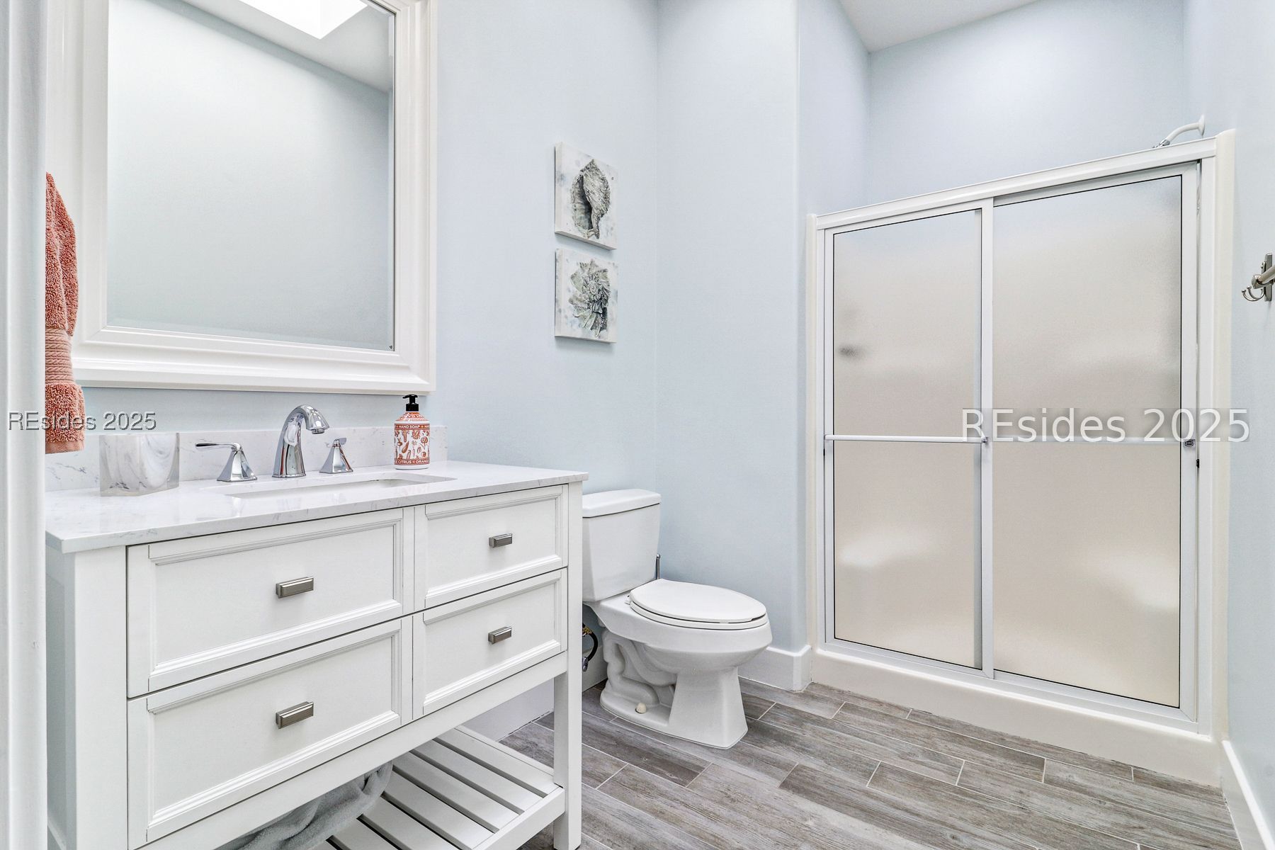 33 N Port Royal Drive