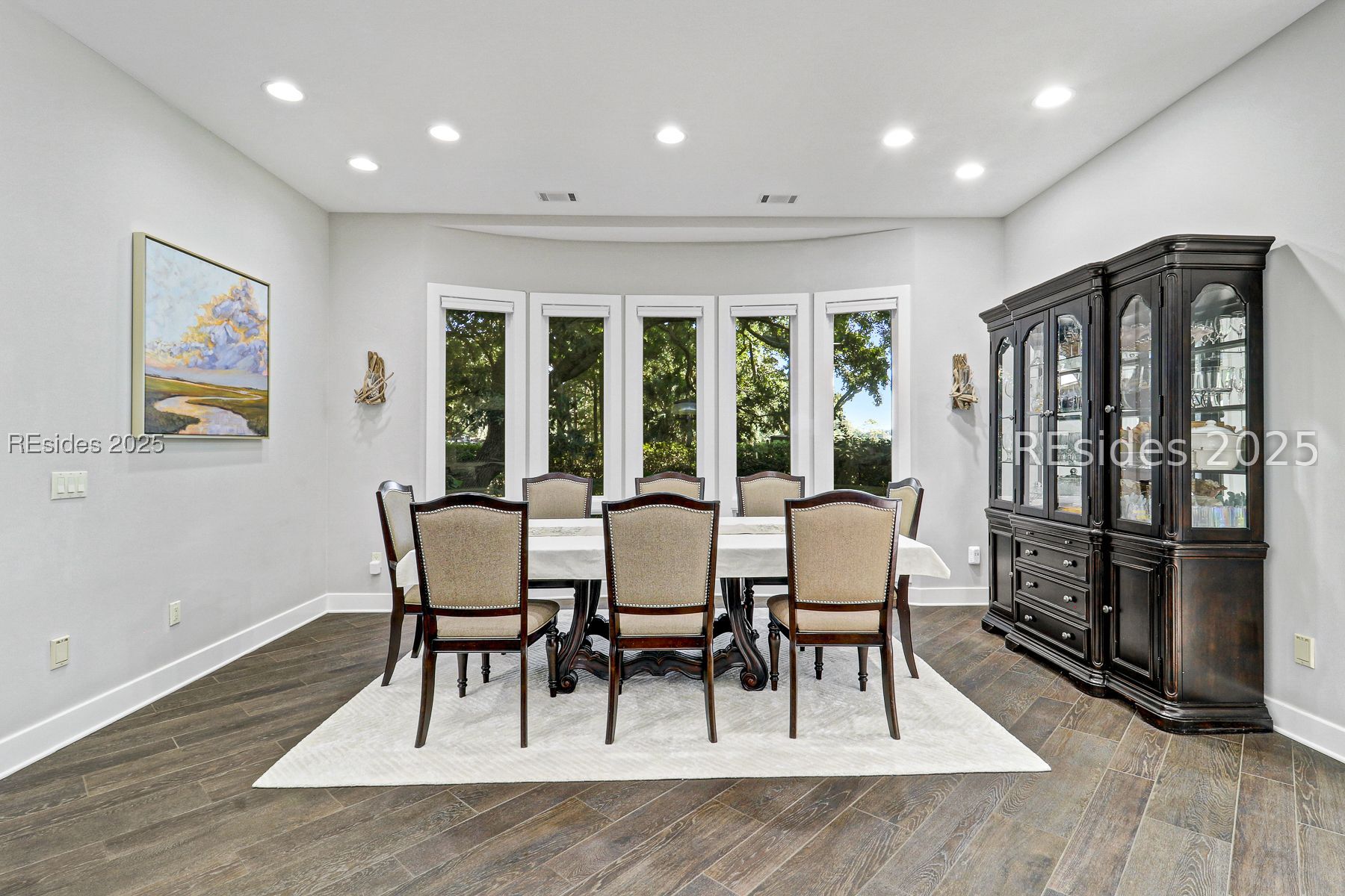 33 N Port Royal Drive