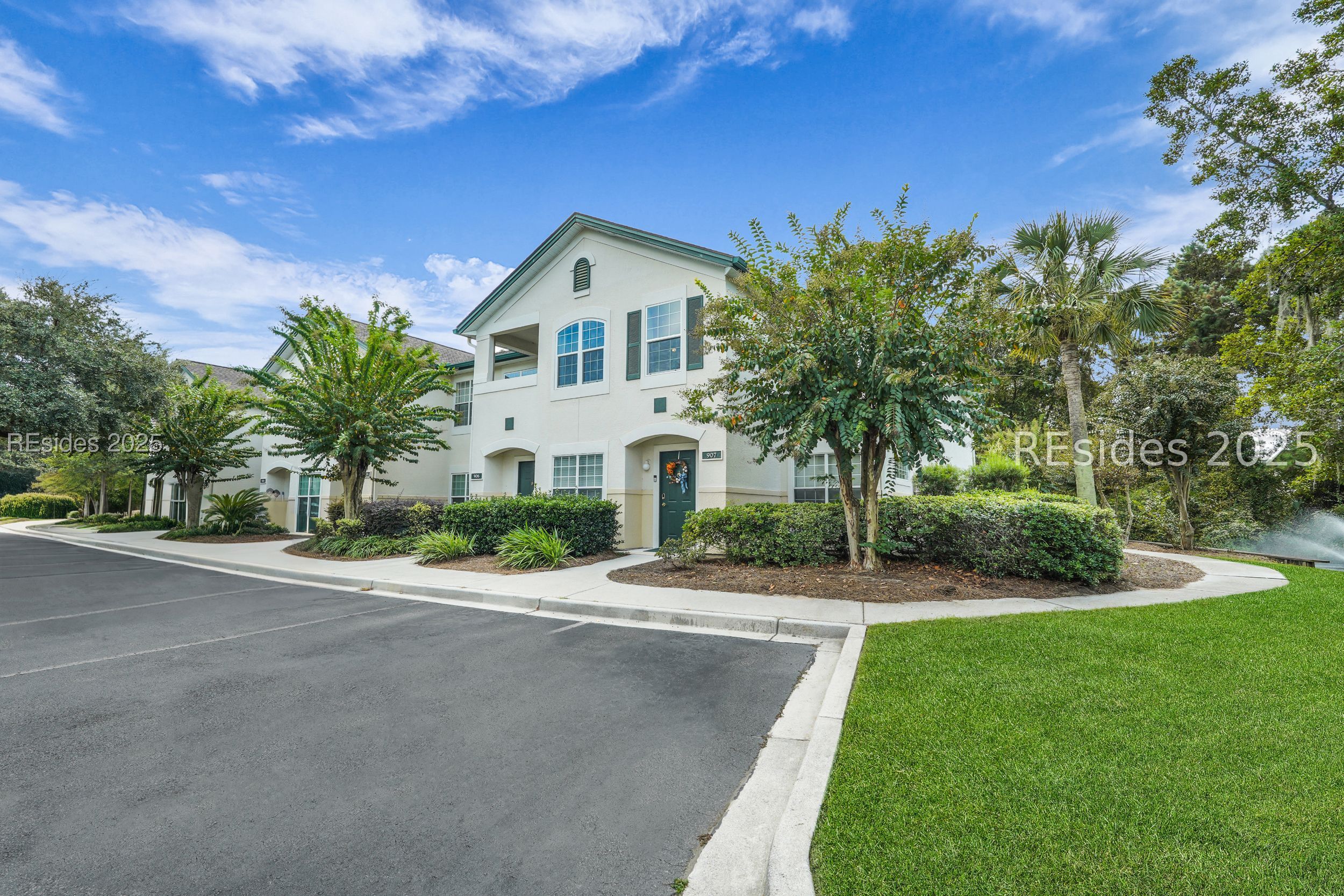 897 Fording Island Road Unit: 907