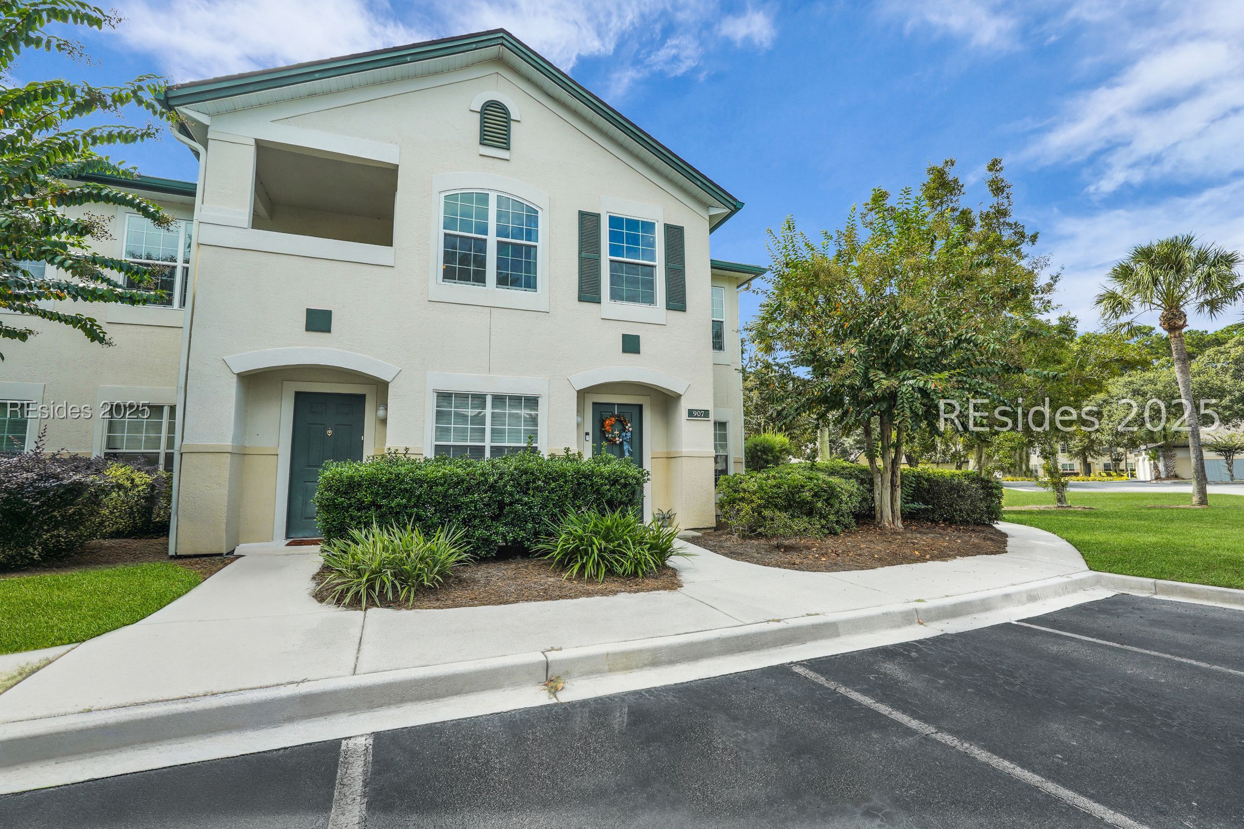 897 Fording Island Road Unit: 907