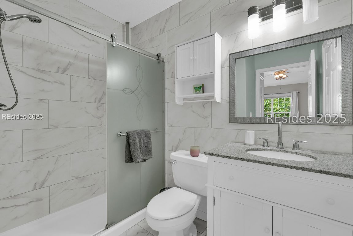 897 Fording Island Road Unit: 907