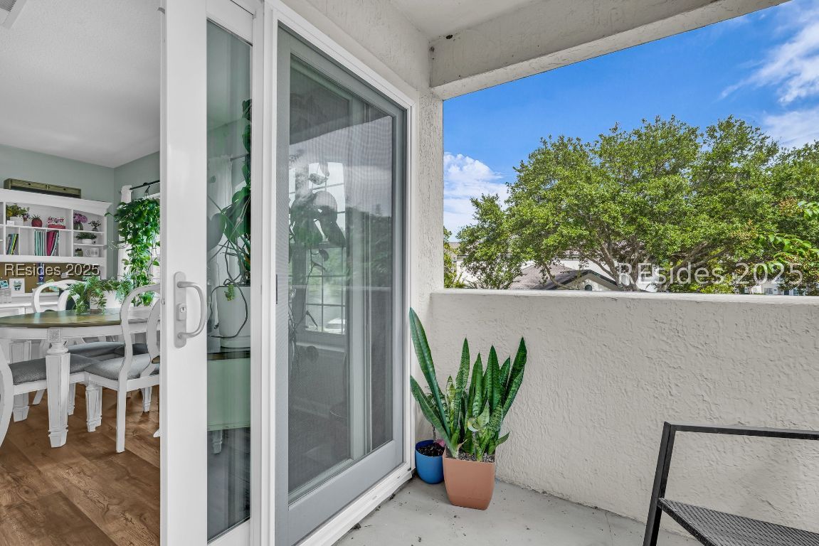 897 Fording Island Road Unit: 907