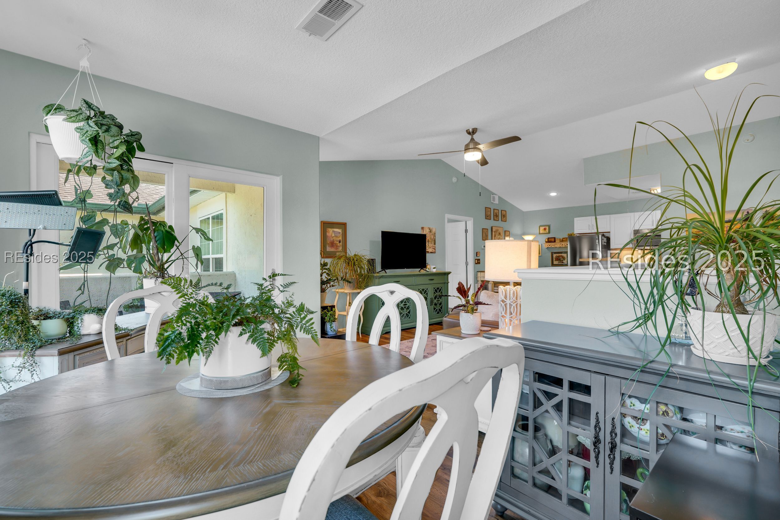 897 Fording Island Road Unit: 907