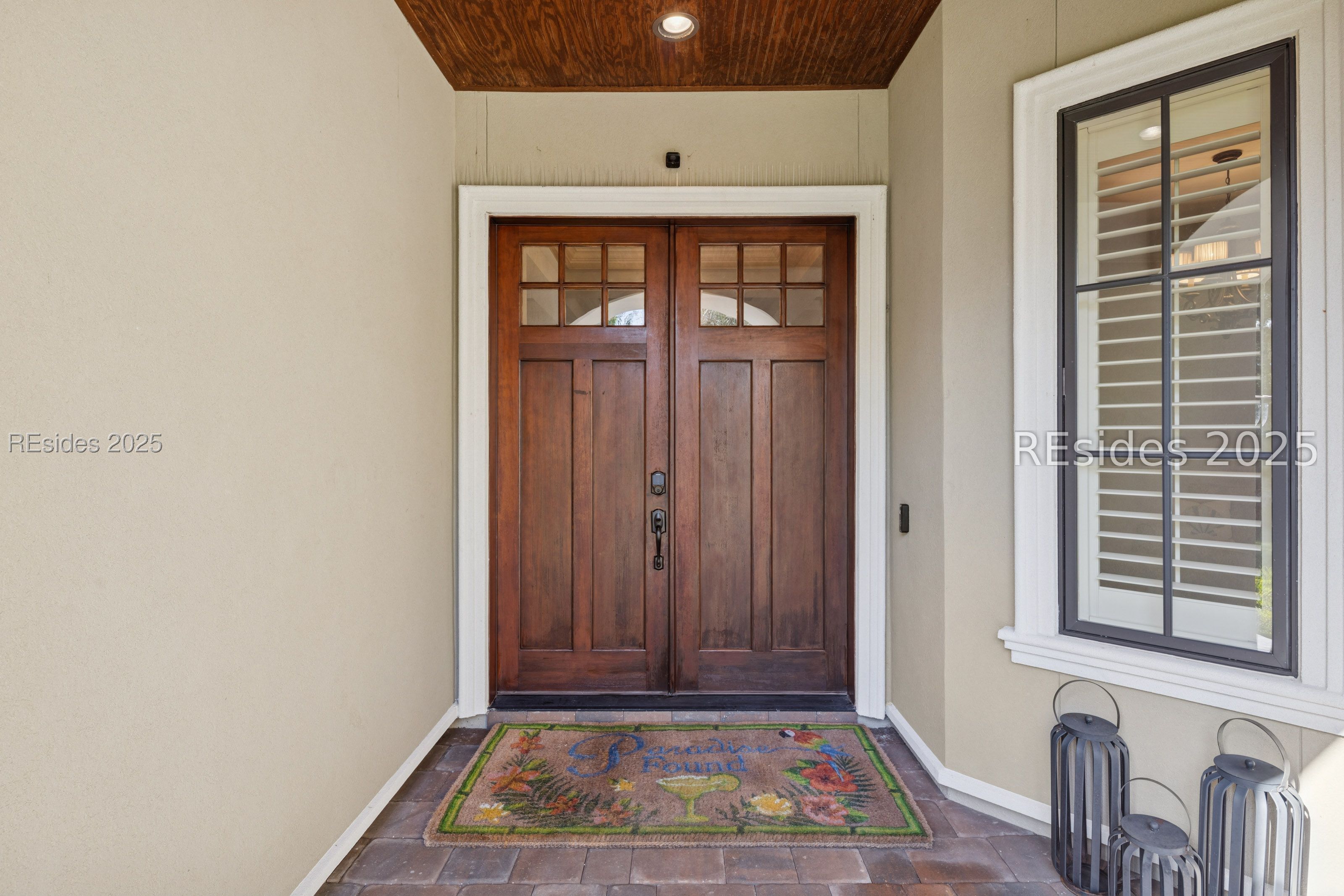 13 Hummock Place
