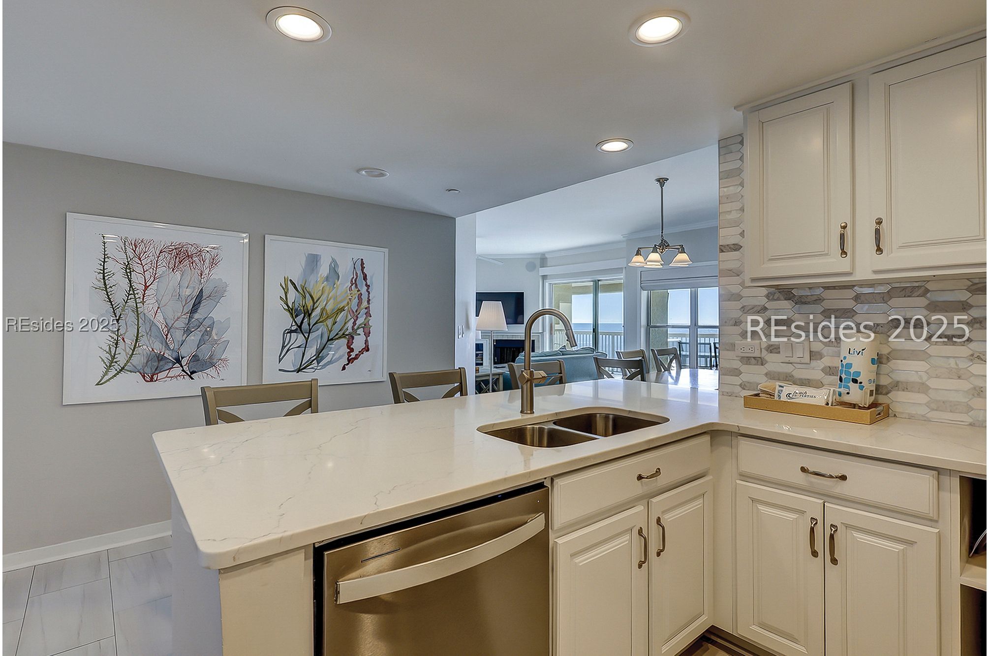 77 Ocean Lane Unit: 513