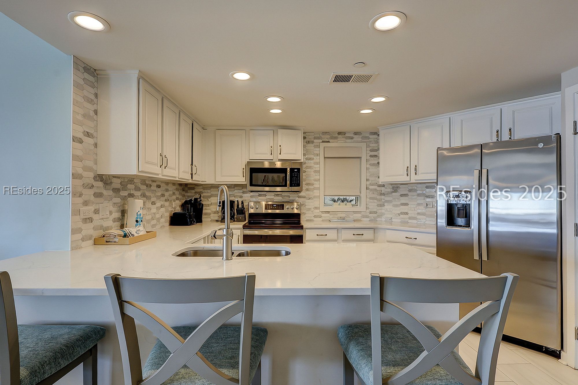 77 Ocean Lane Unit: 513