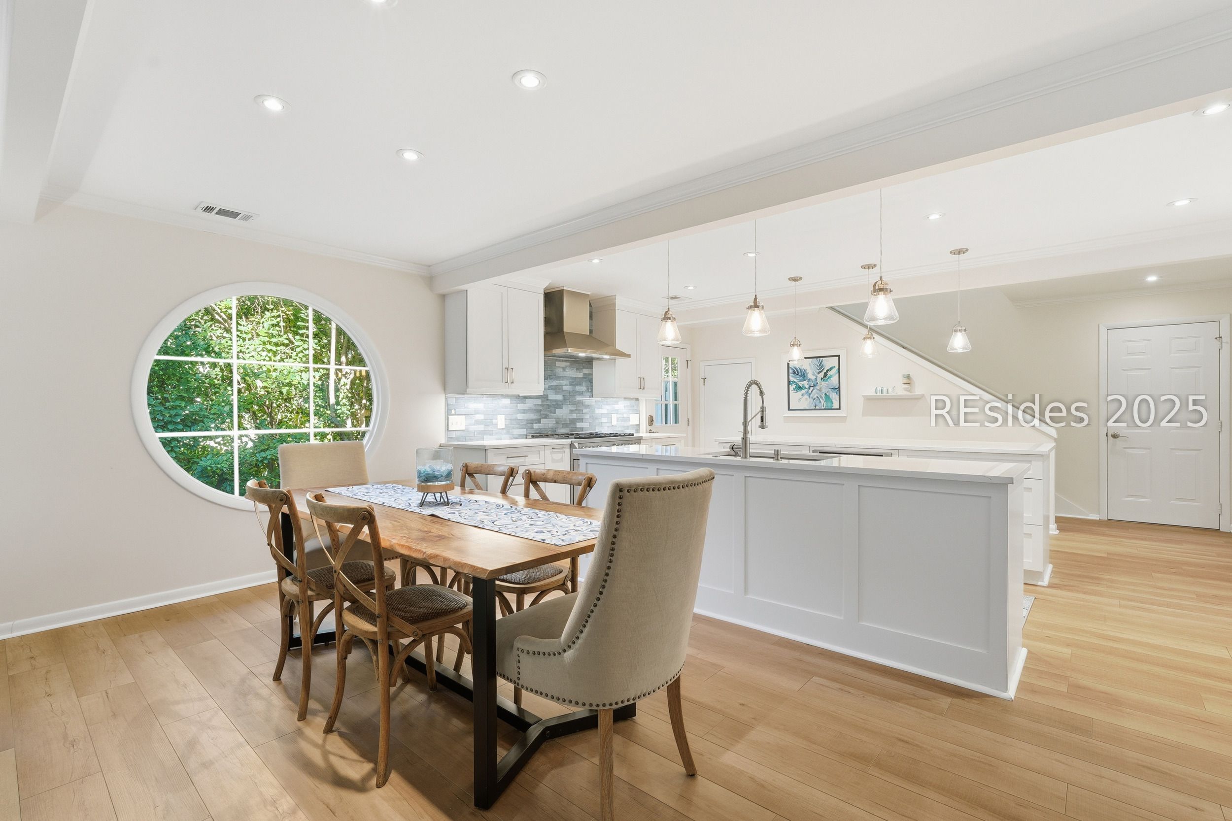 20 China Cockle Lane