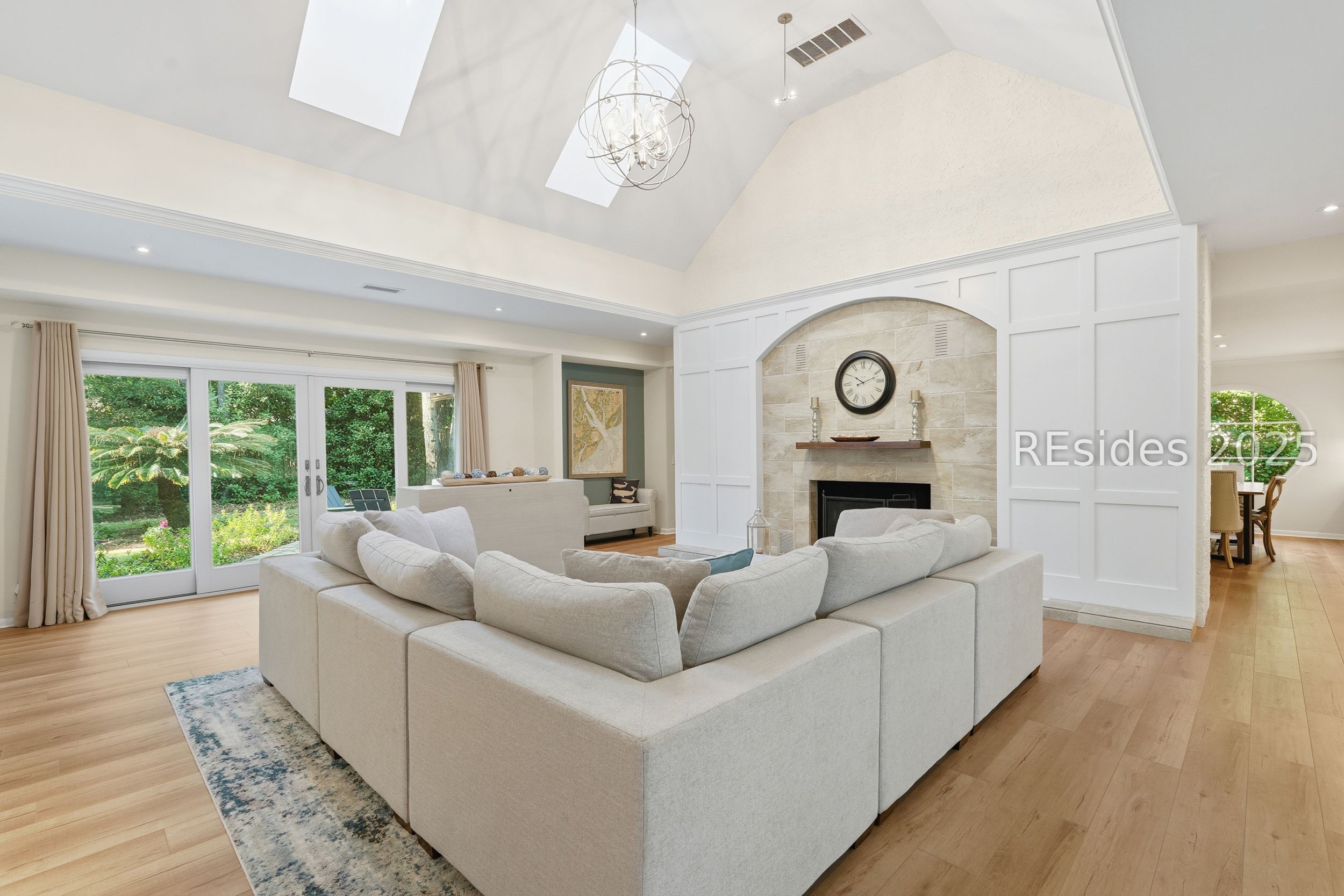 20 China Cockle Lane