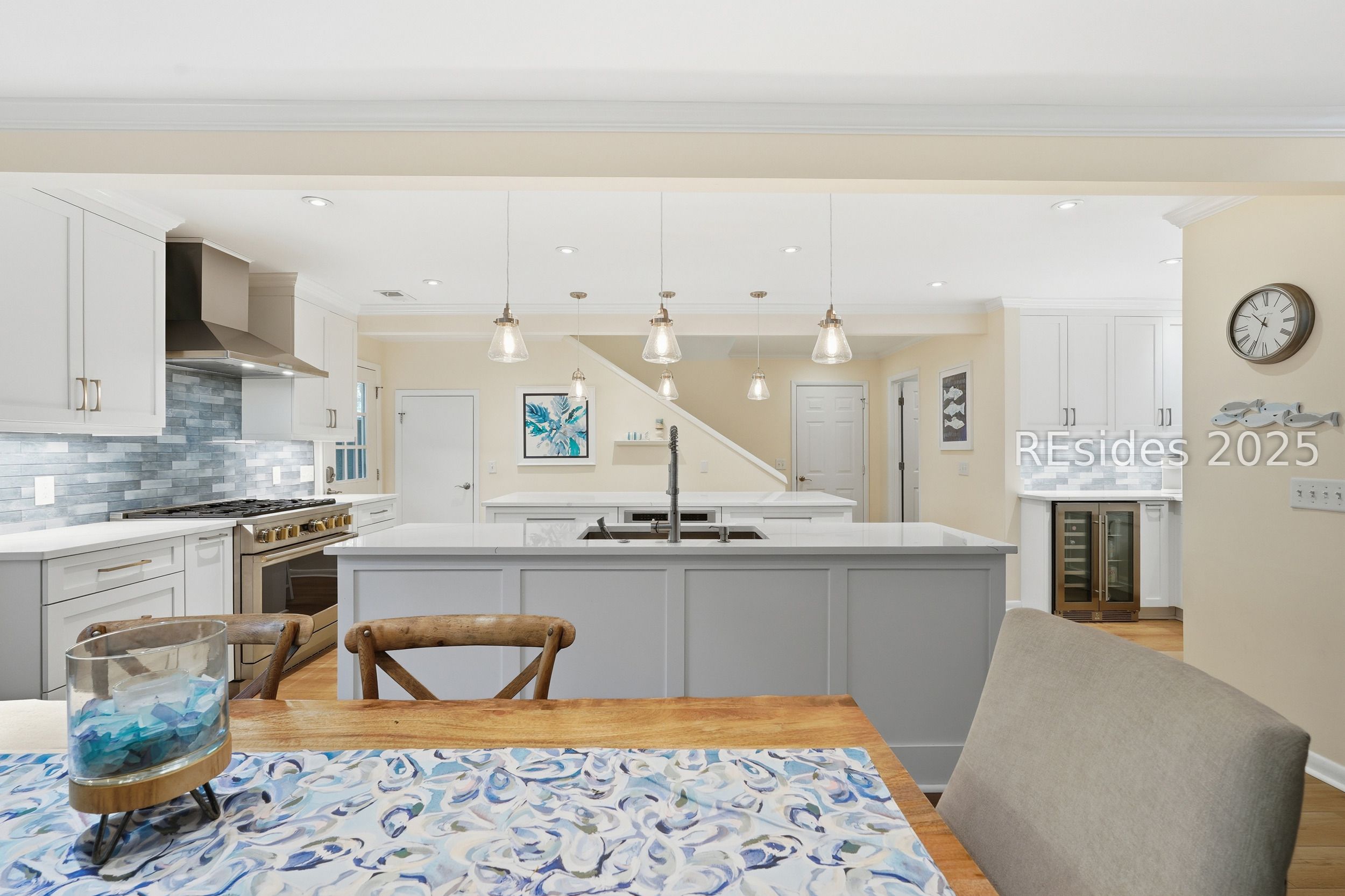 20 China Cockle Lane