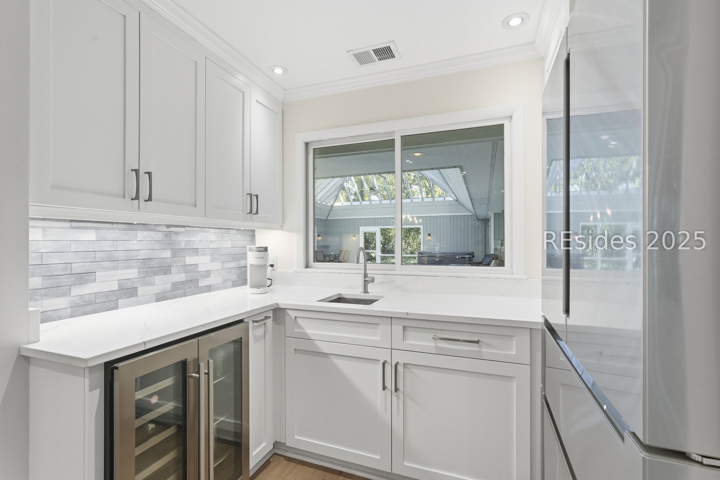 20 China Cockle Lane