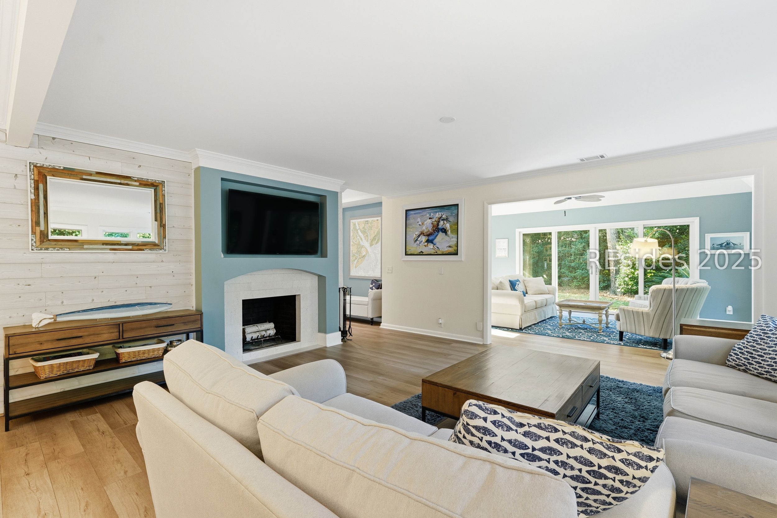 20 China Cockle Lane