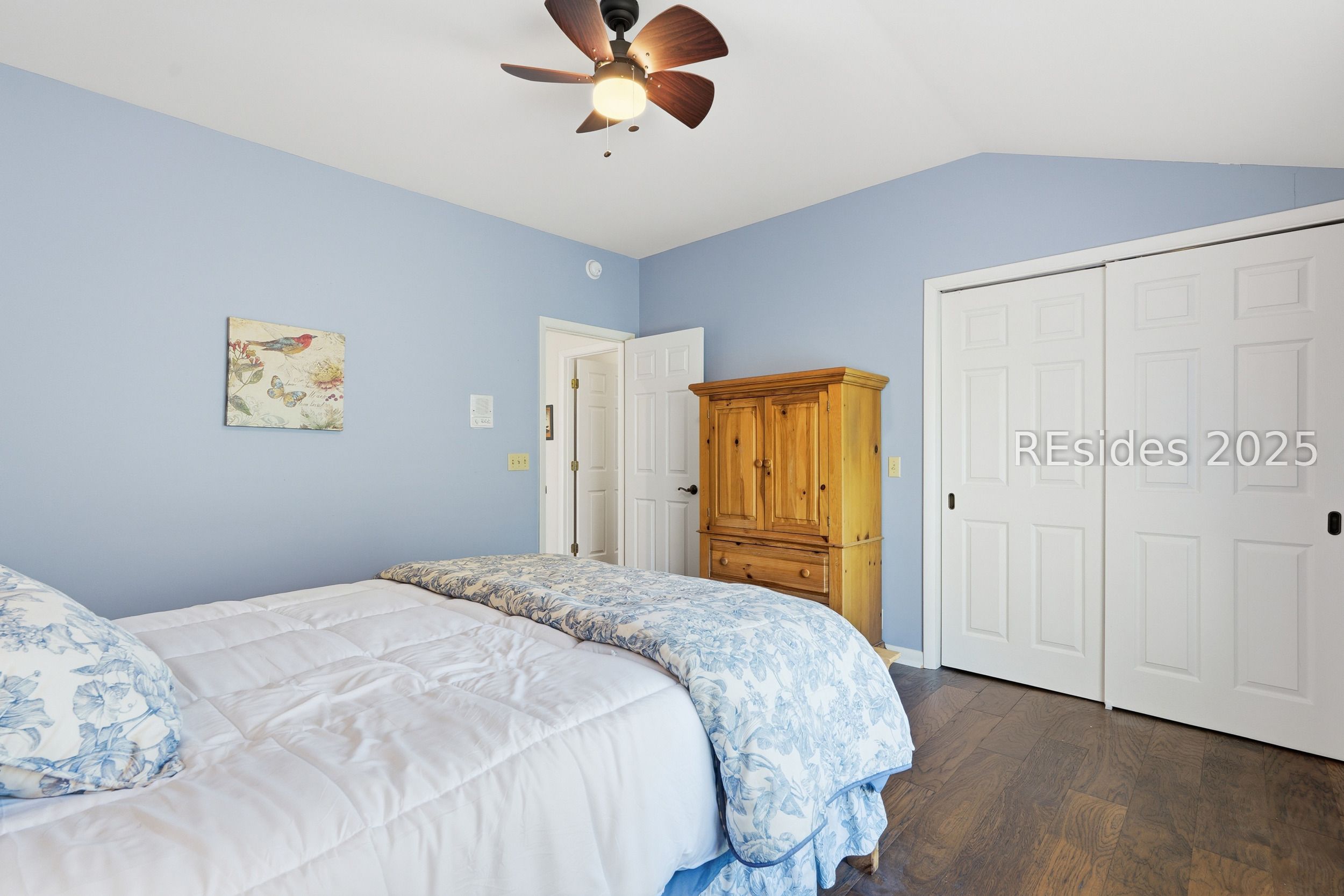 20 China Cockle Lane