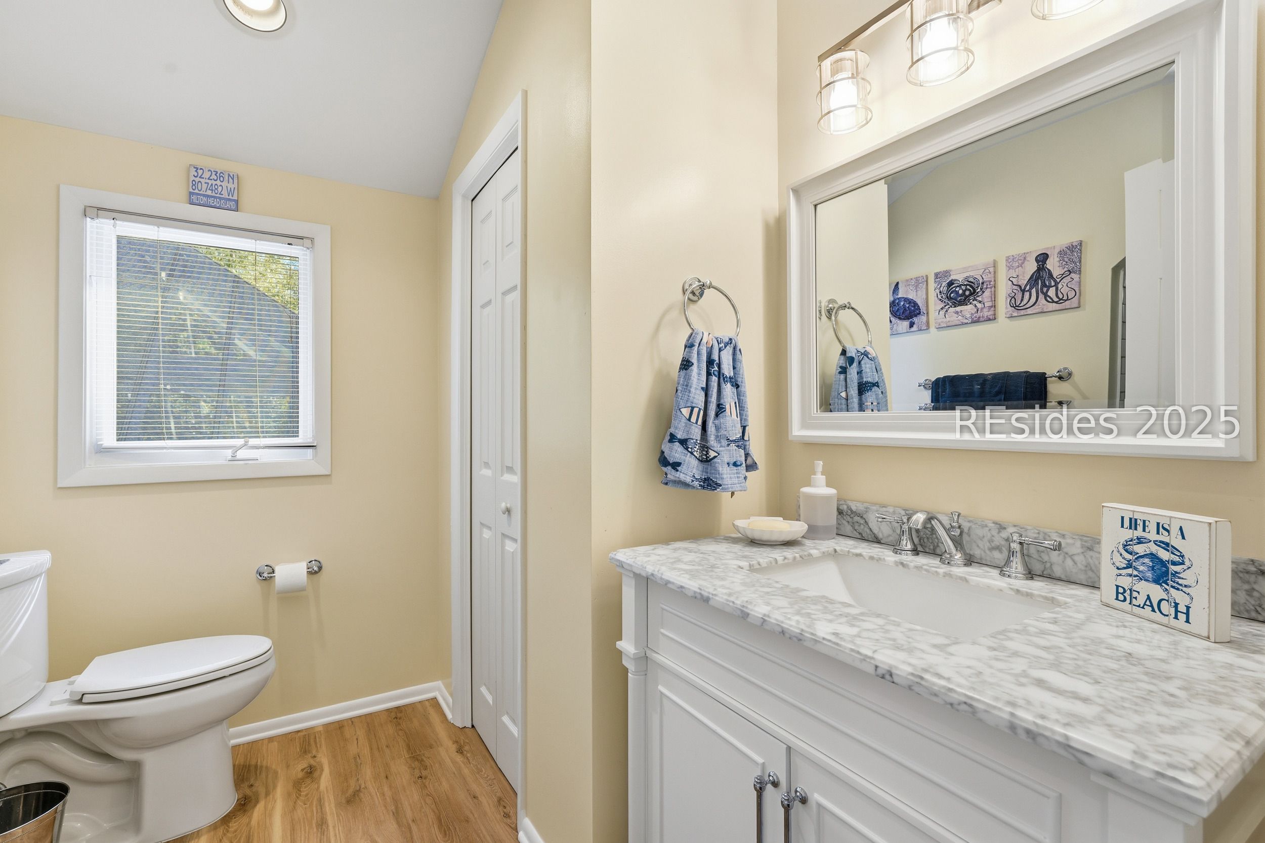 20 China Cockle Lane