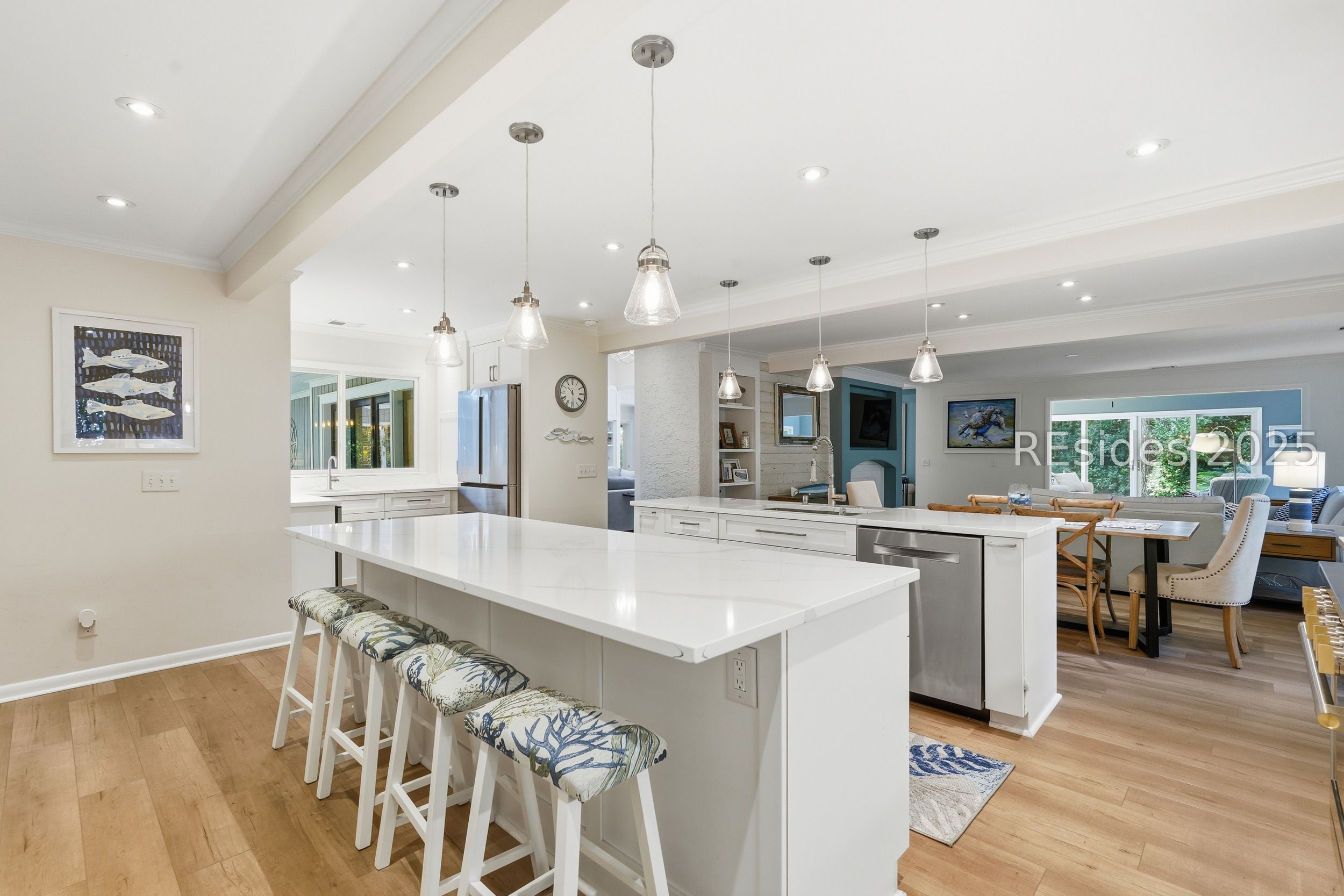 20 China Cockle Lane