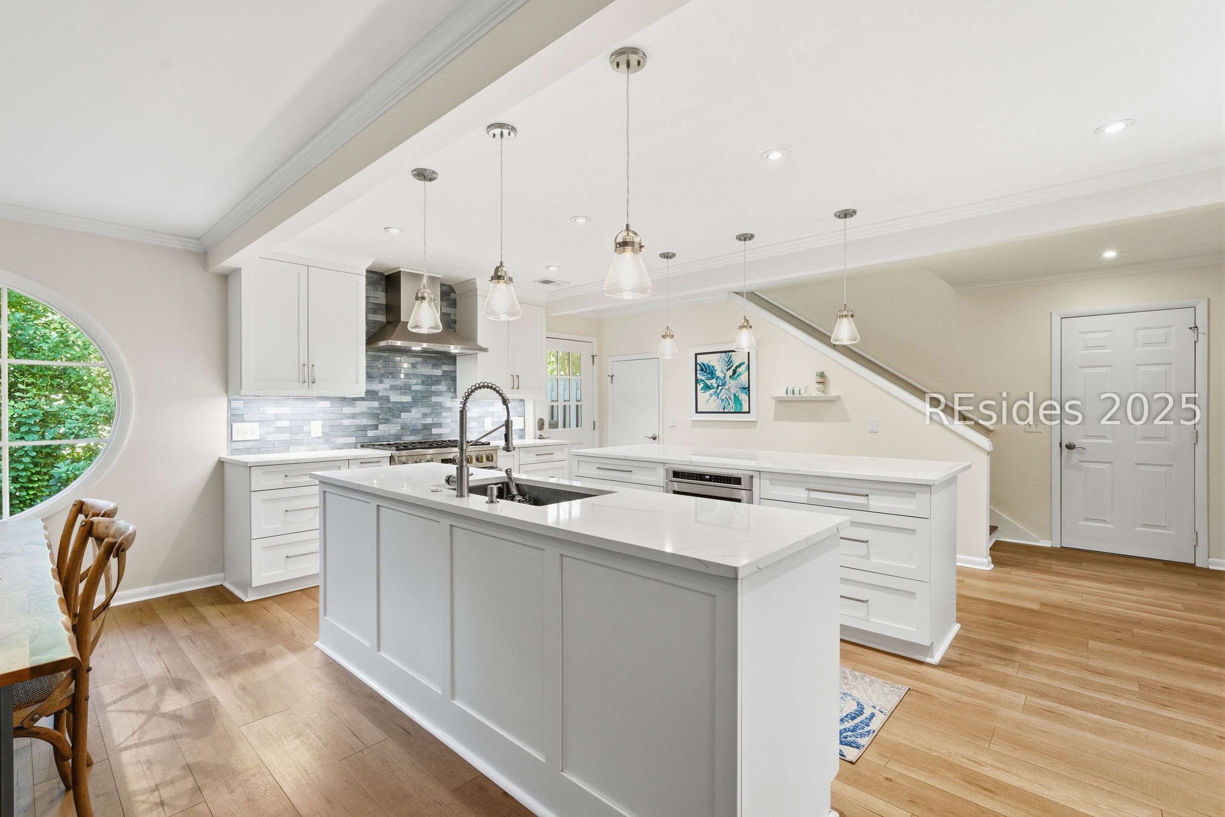 20 China Cockle Lane