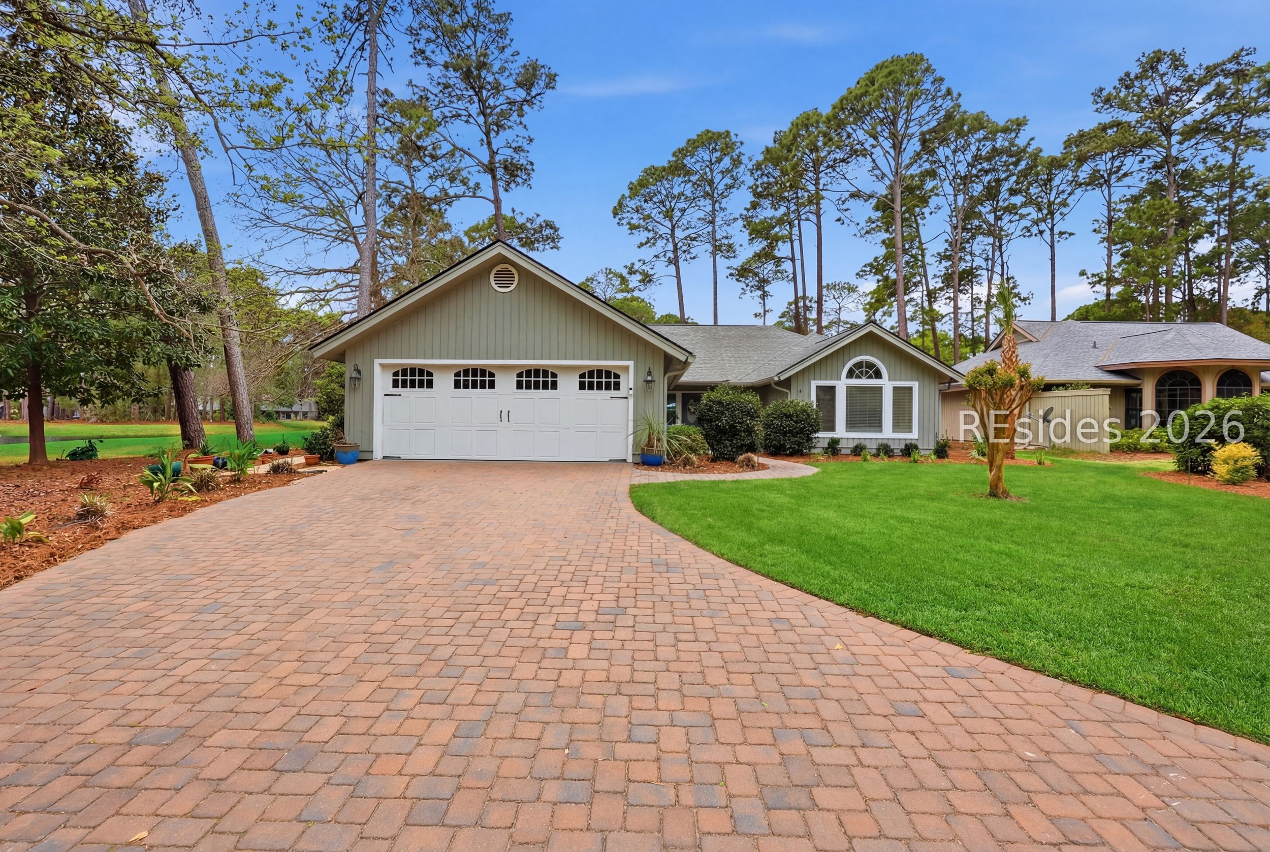 44 Golden Hind Drive