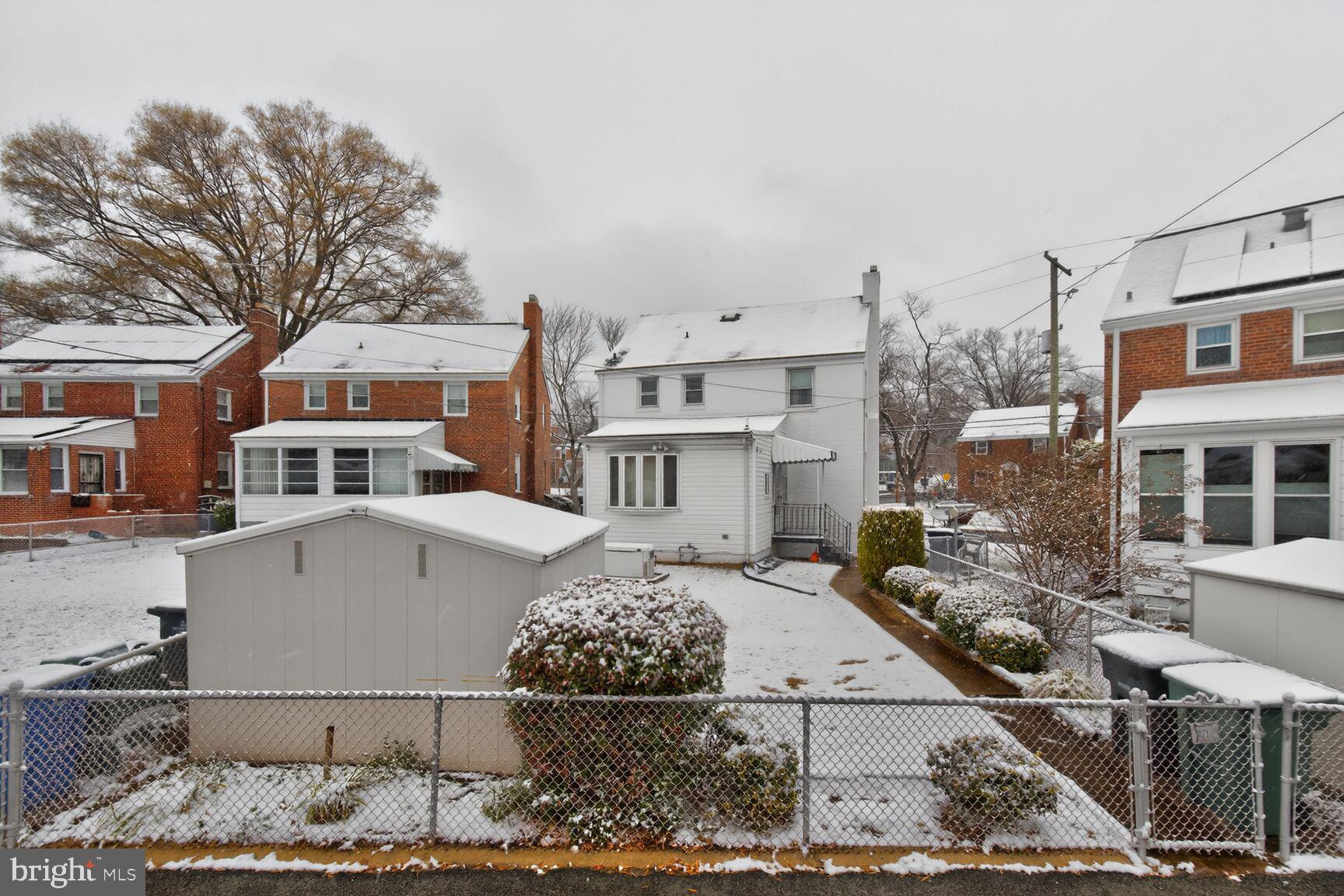 4716 QUEENS CHAPEL TERRACE NE