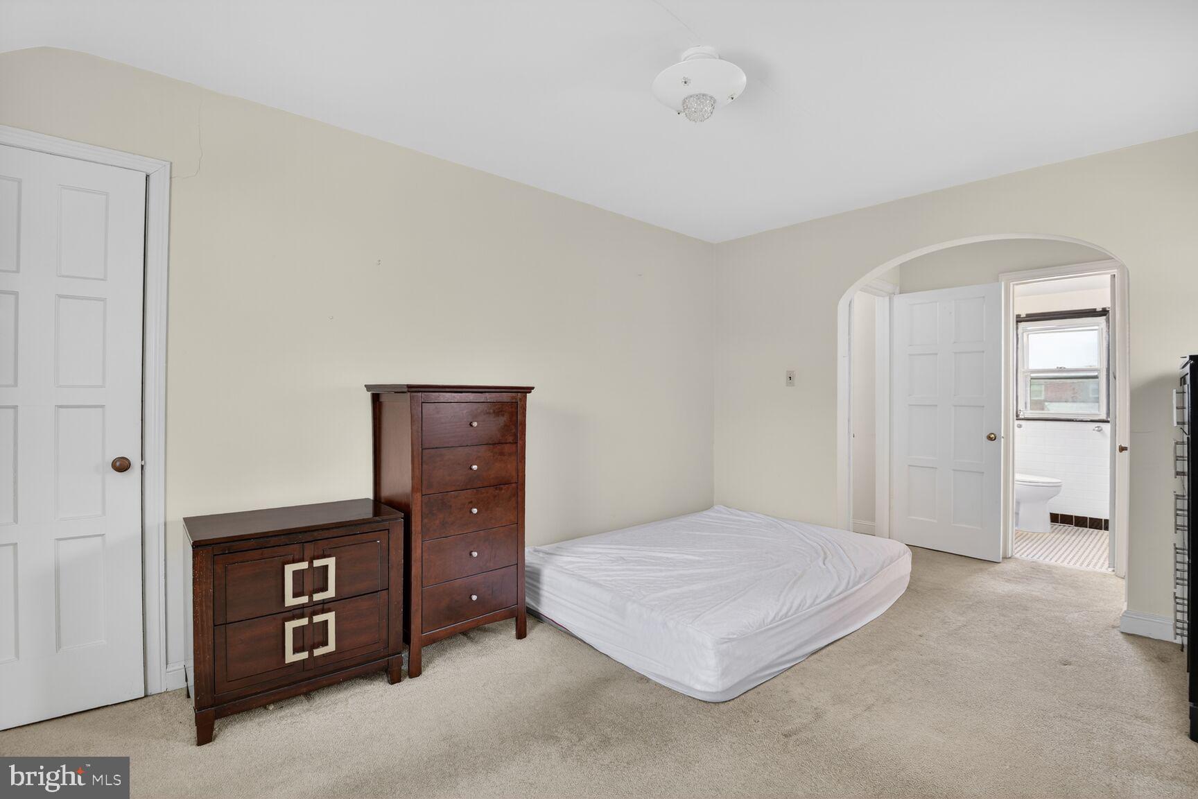 4716 QUEENS CHAPEL TERRACE NE