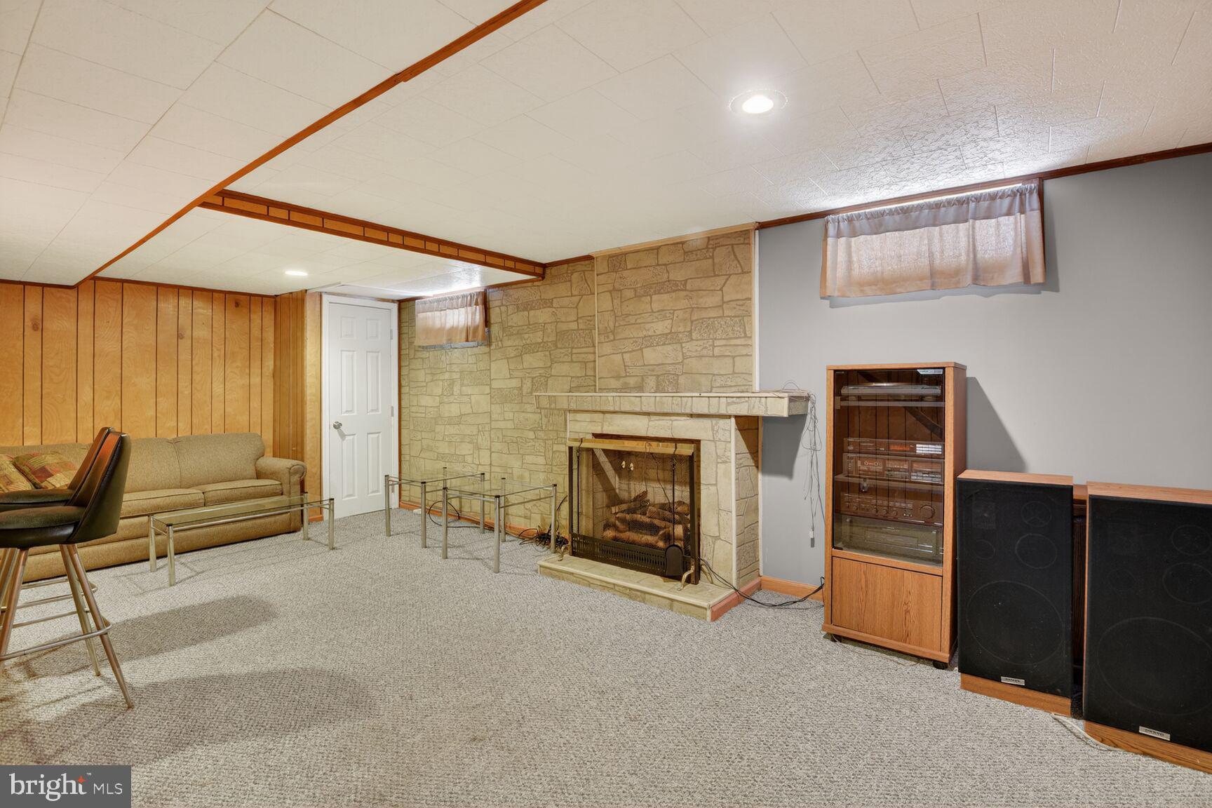 4716 QUEENS CHAPEL TERRACE NE