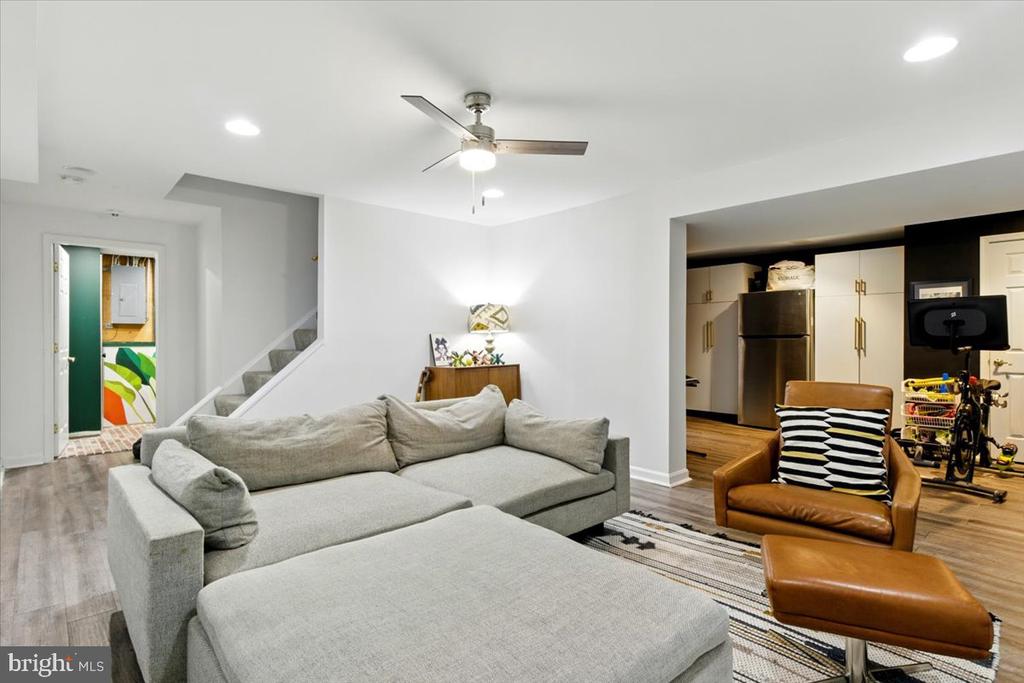 1745 Remington Dr