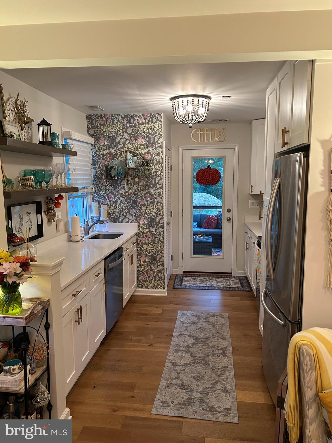 27 DORSEY AVENUE