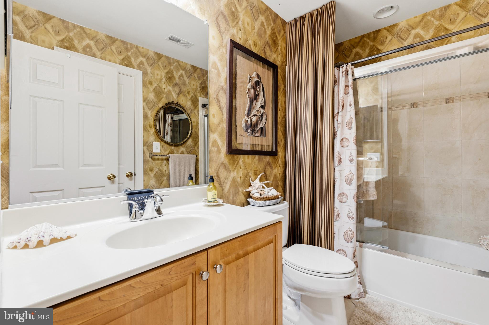 7717 CLAY BRIDGE COURT
