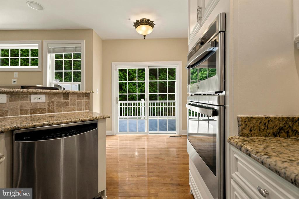 7717 CLAY BRIDGE COURT