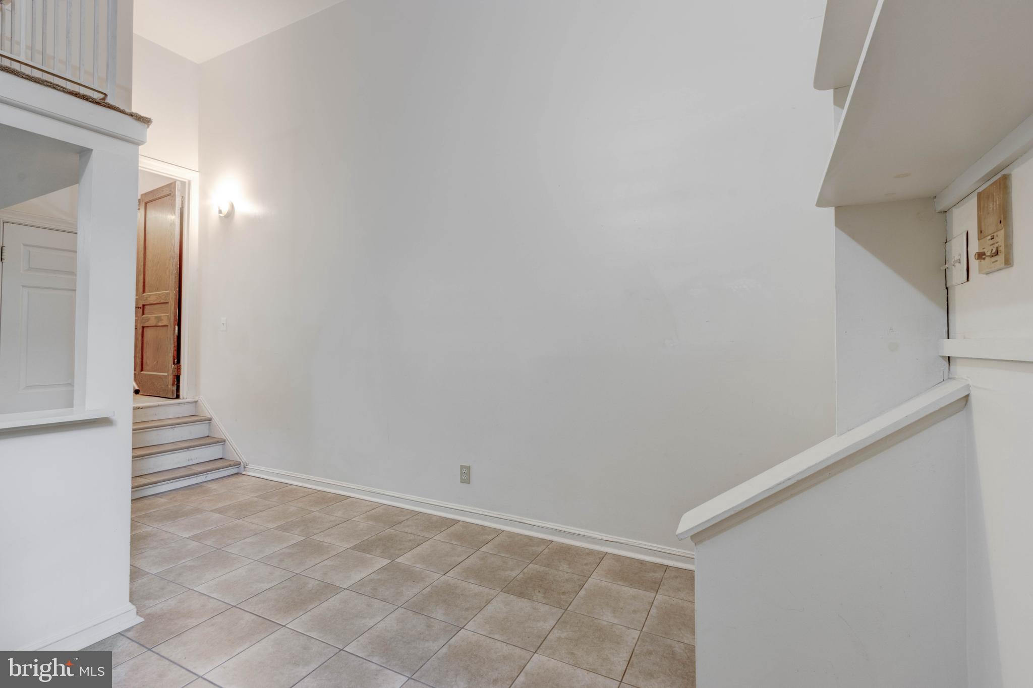 38 S Carrollton Ave