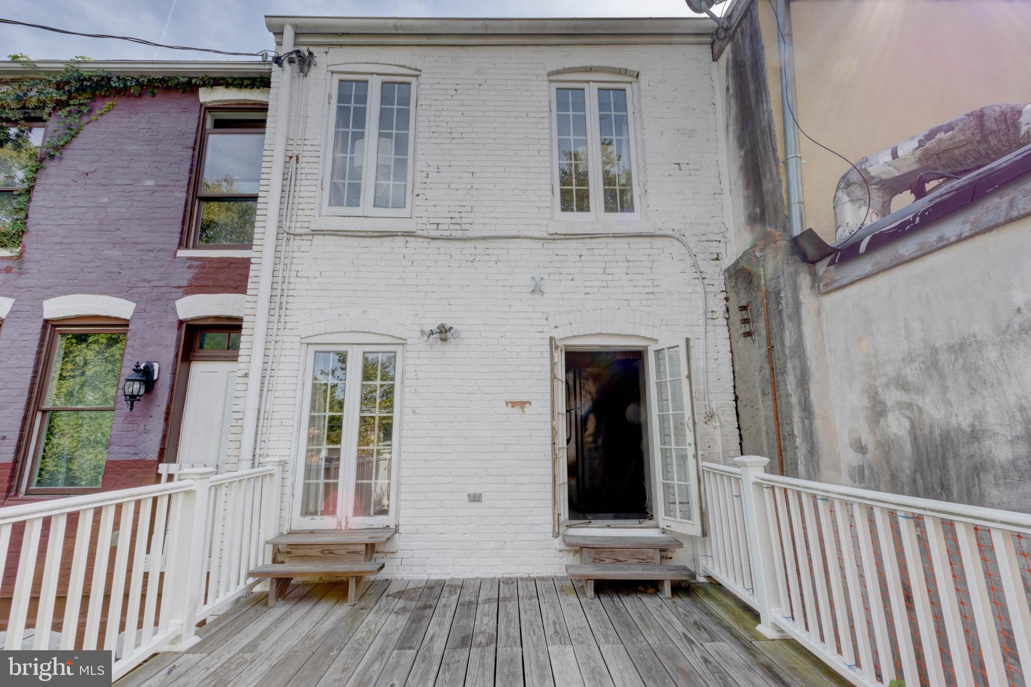 38 S Carrollton Ave