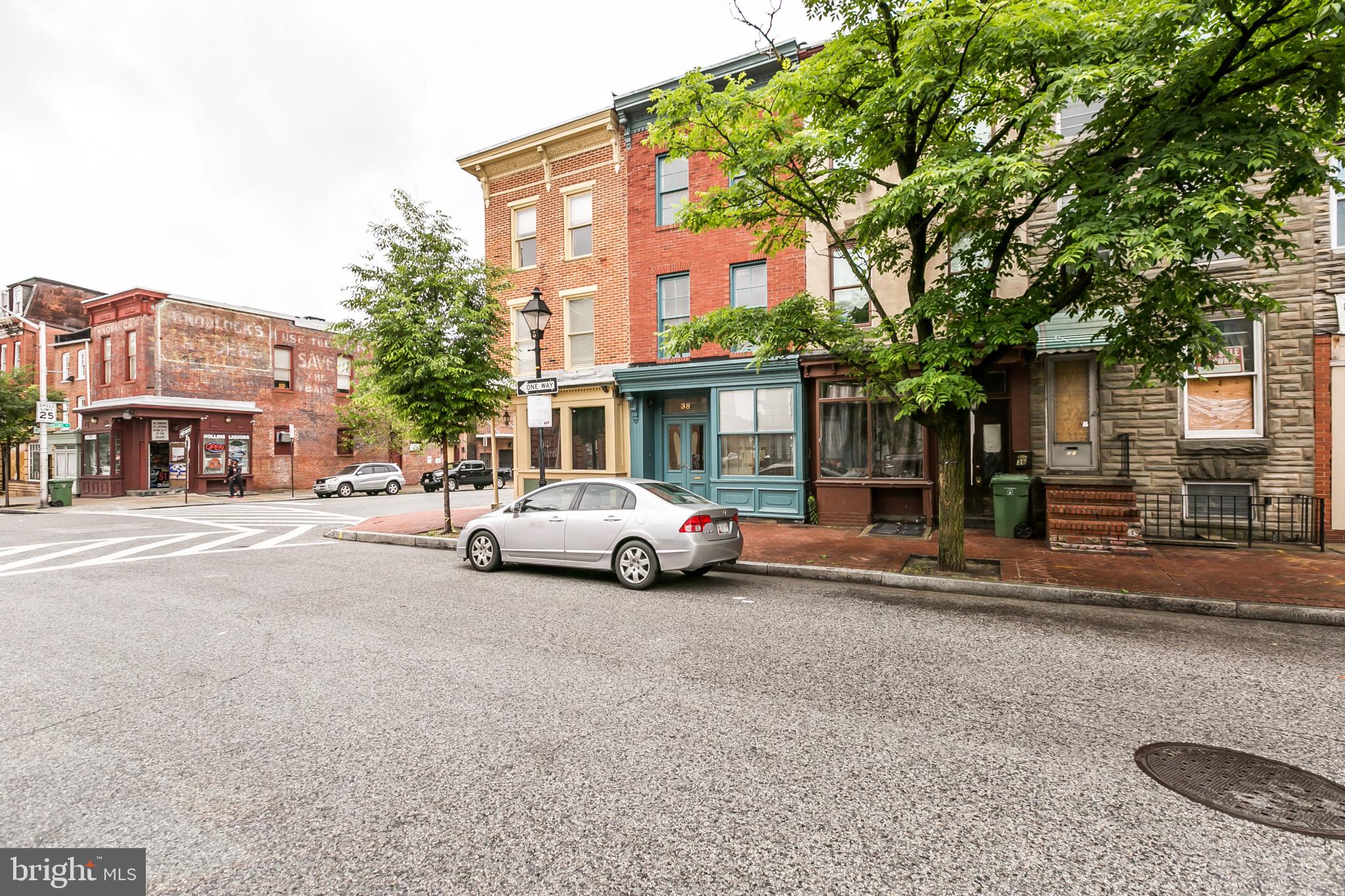 38 S Carrollton Ave