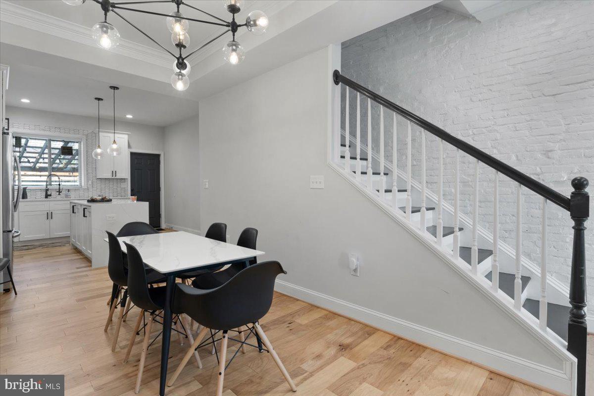 2312 Ashland Ave