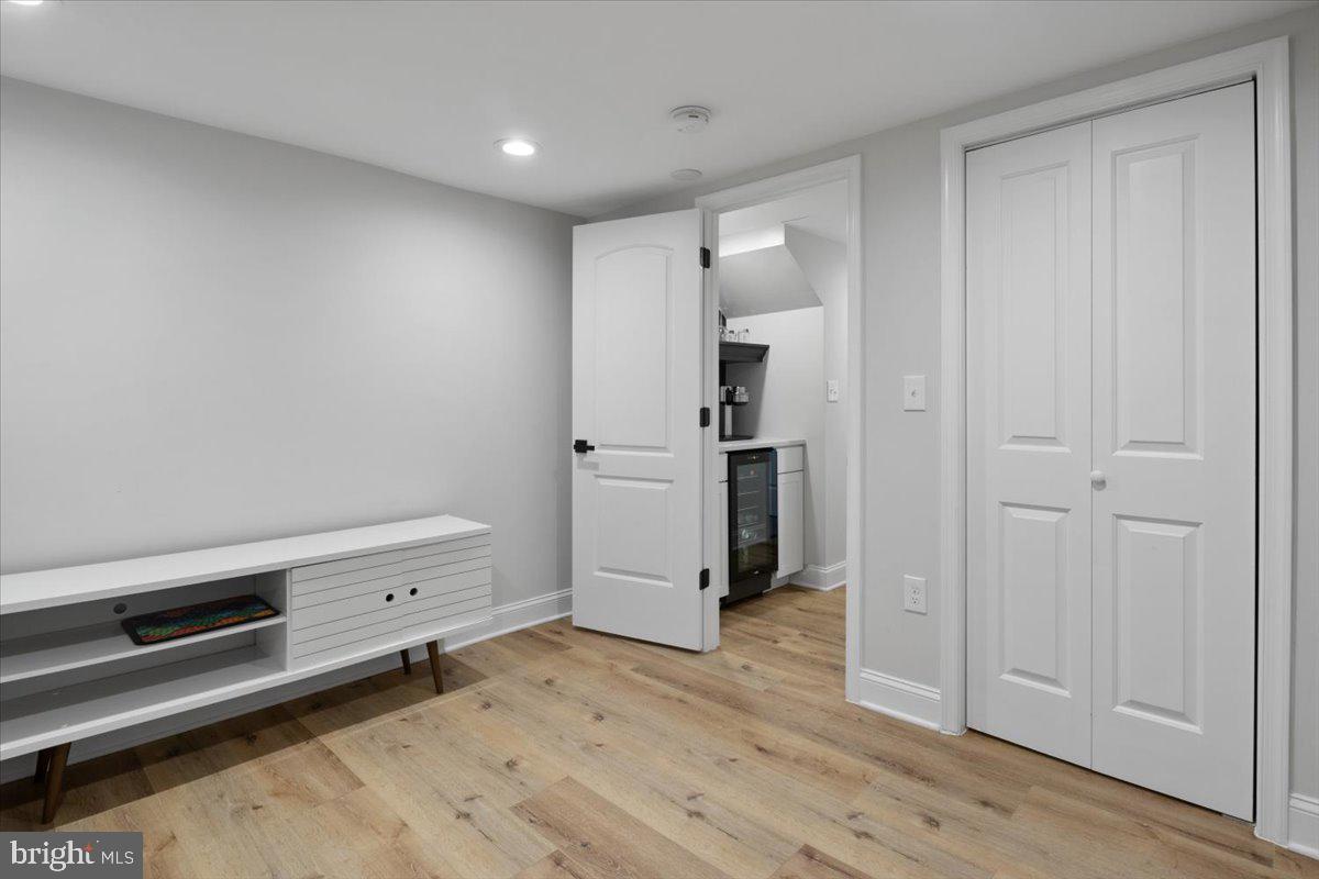 2312 Ashland Ave