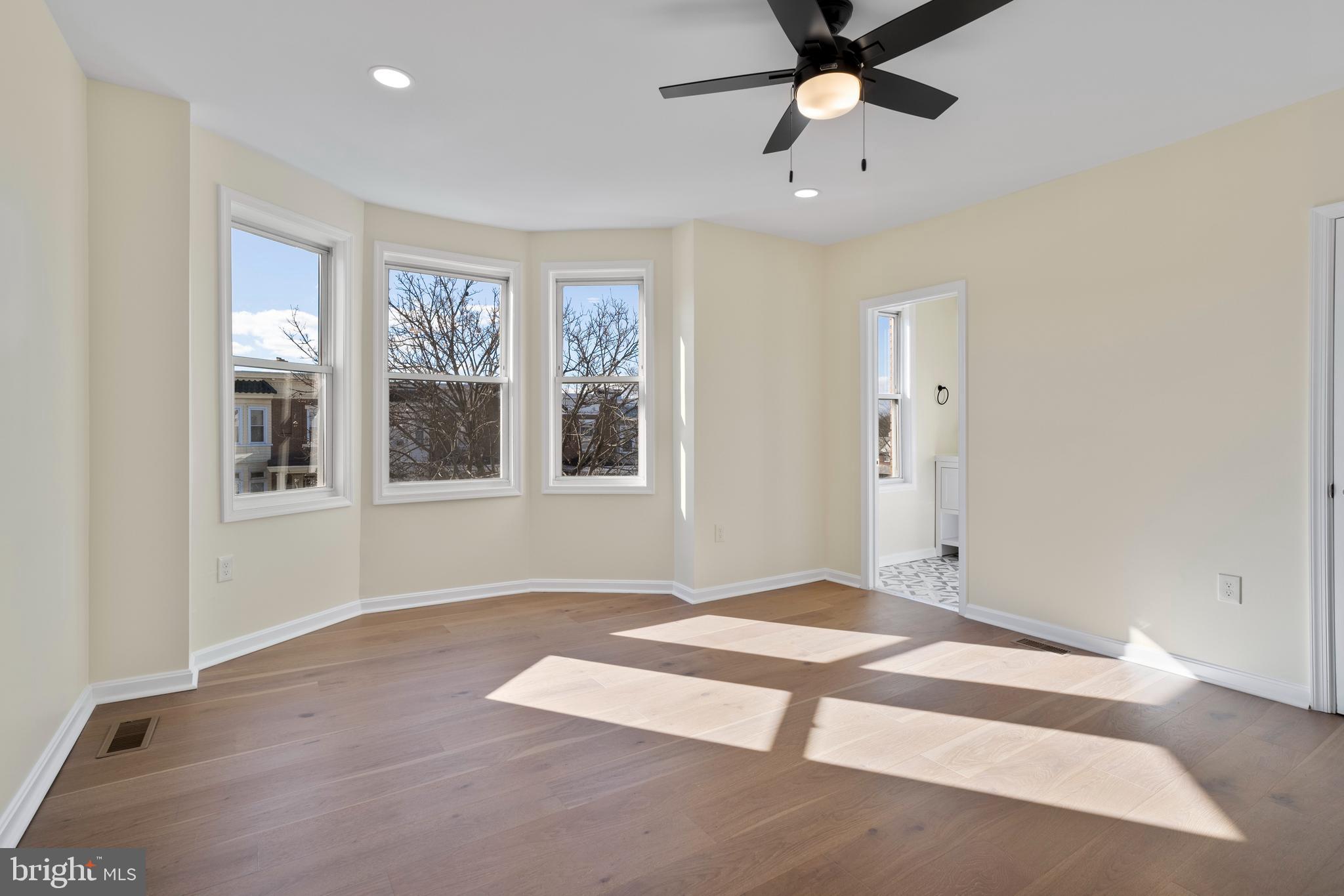 2520 Harlem Ave