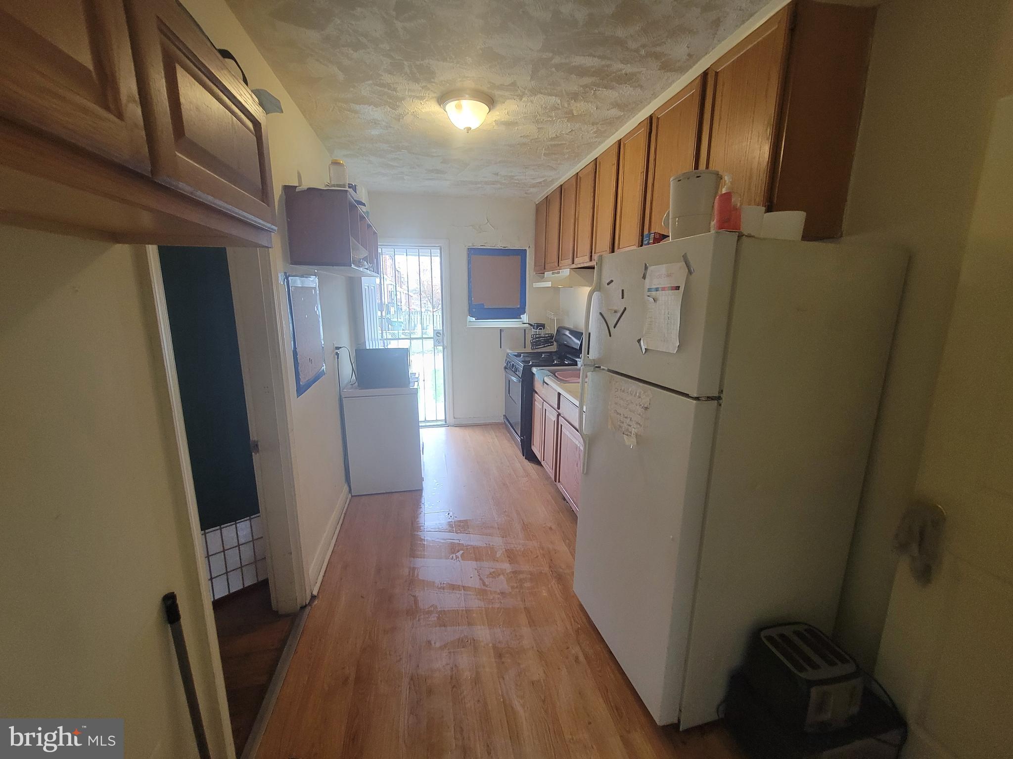 4228 Pimlico Rd