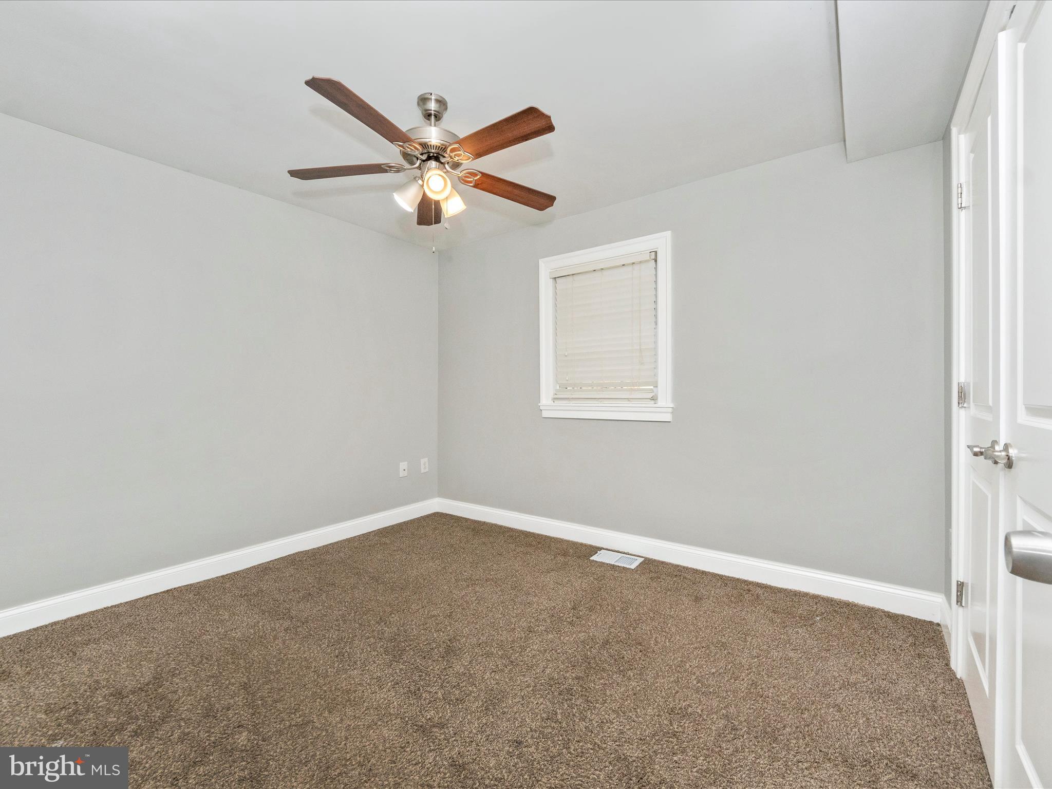 1610 Howard Ave