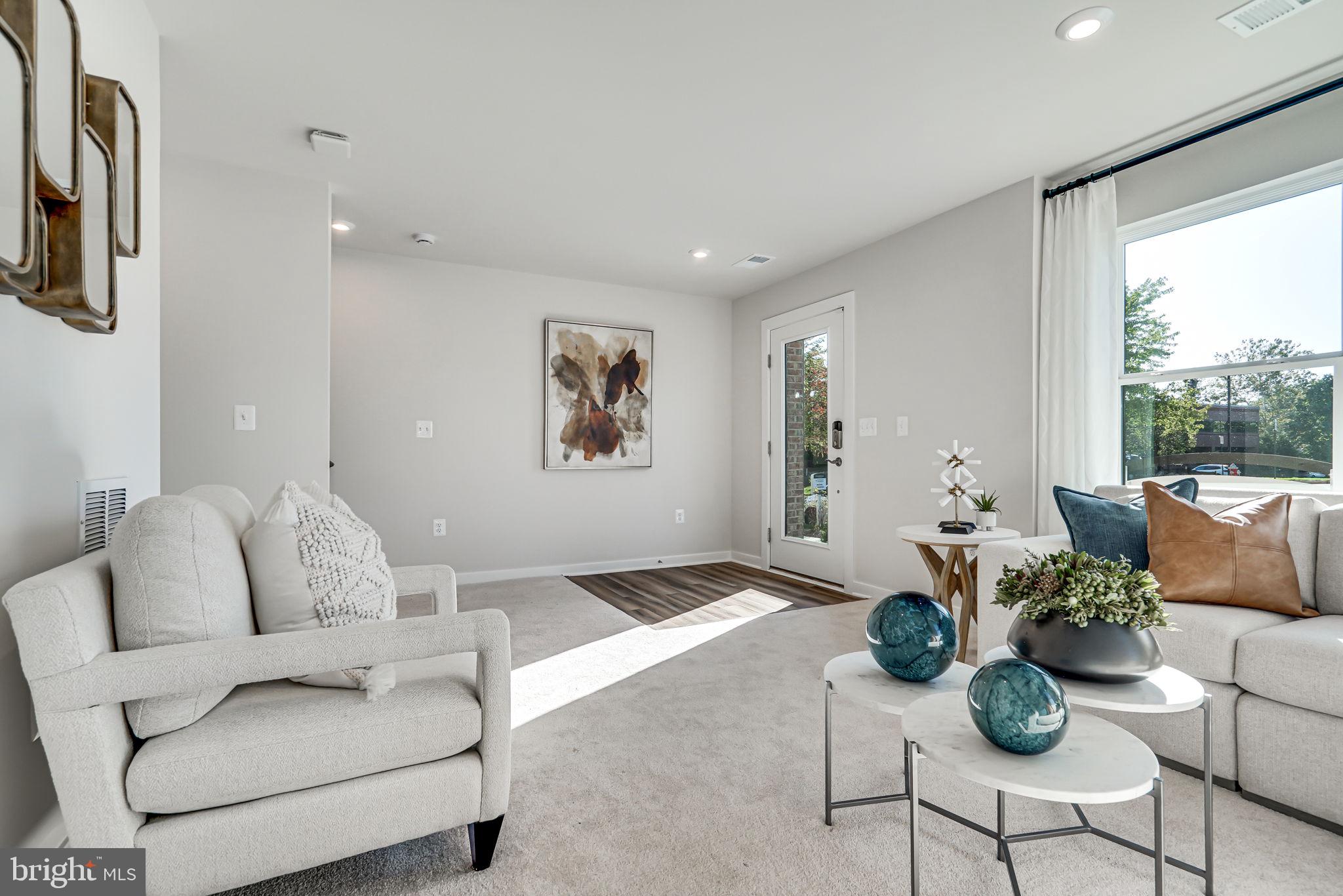 12609 Knottwood Ln