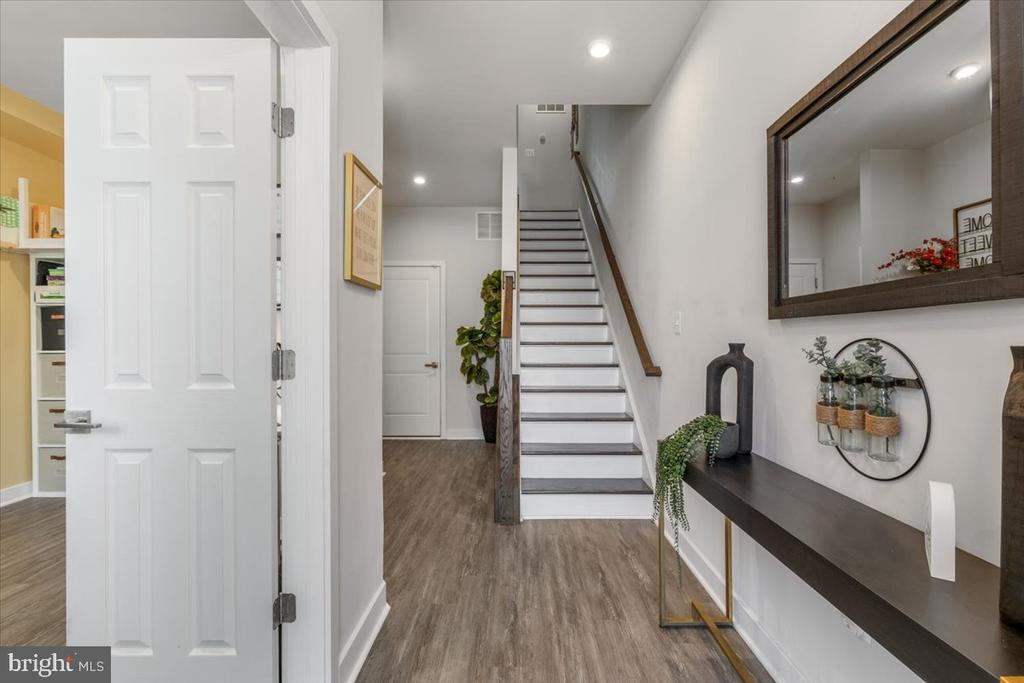 4639 Towne Park Rd