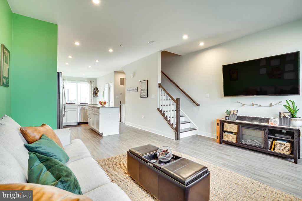 4639 Towne Park Rd