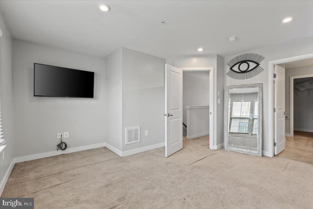 4639 Towne Park Rd