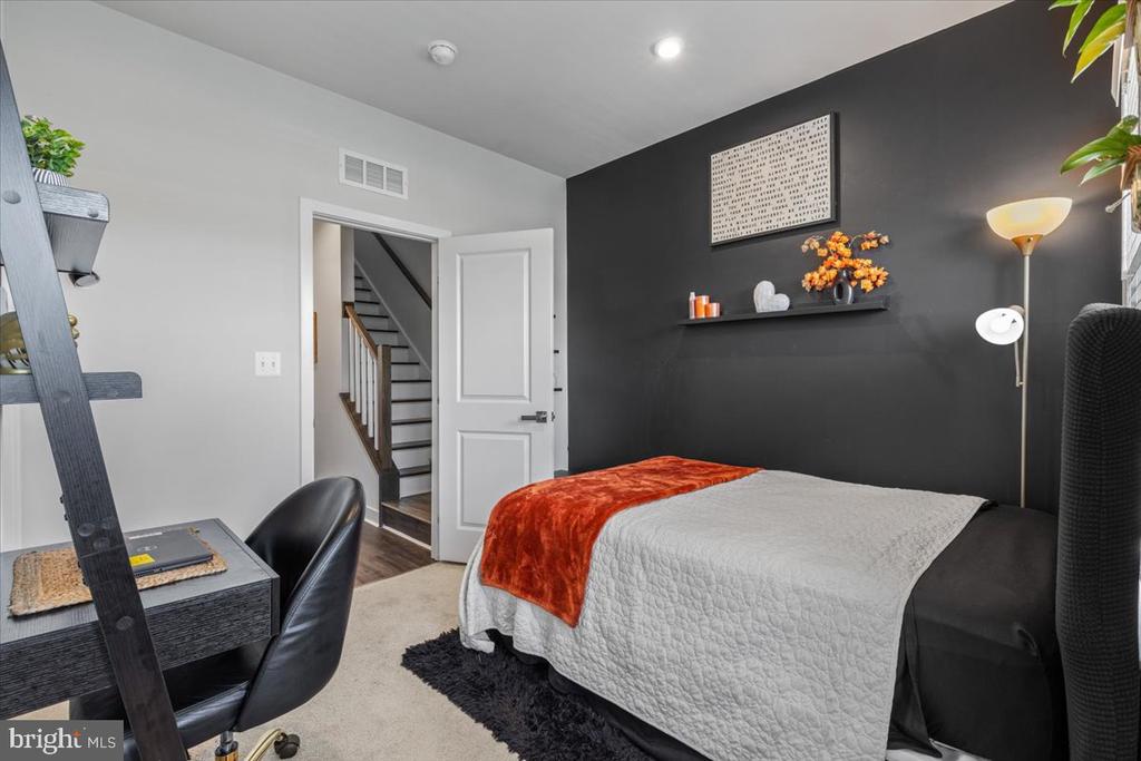 4639 Towne Park Rd