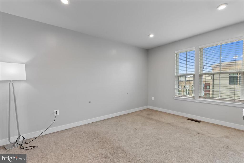 4639 Towne Park Rd