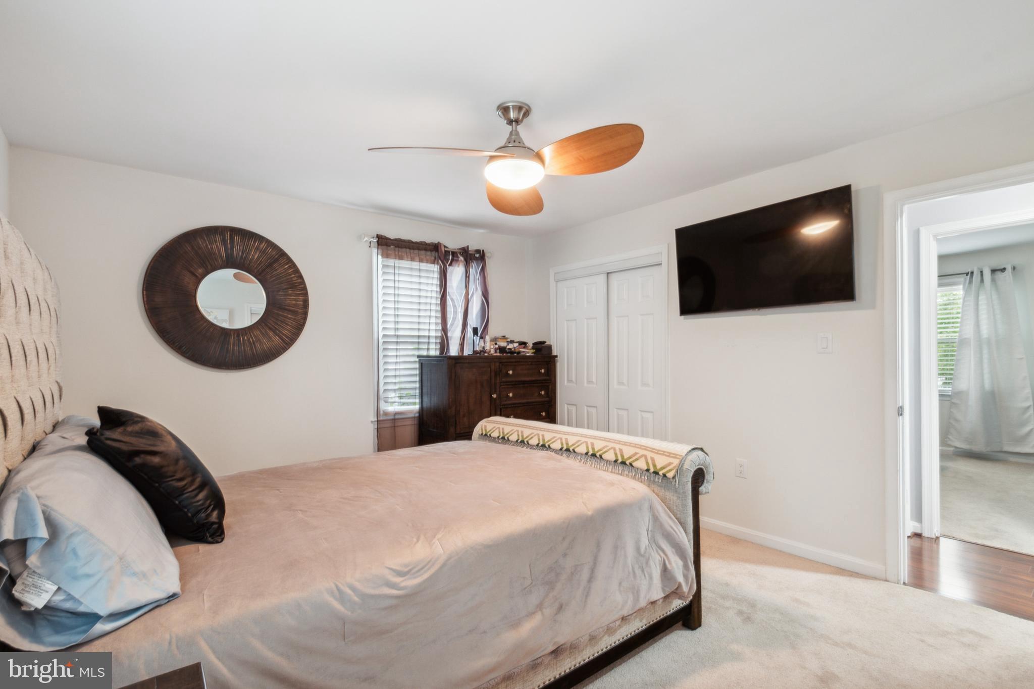 10715 Dragoo Pl