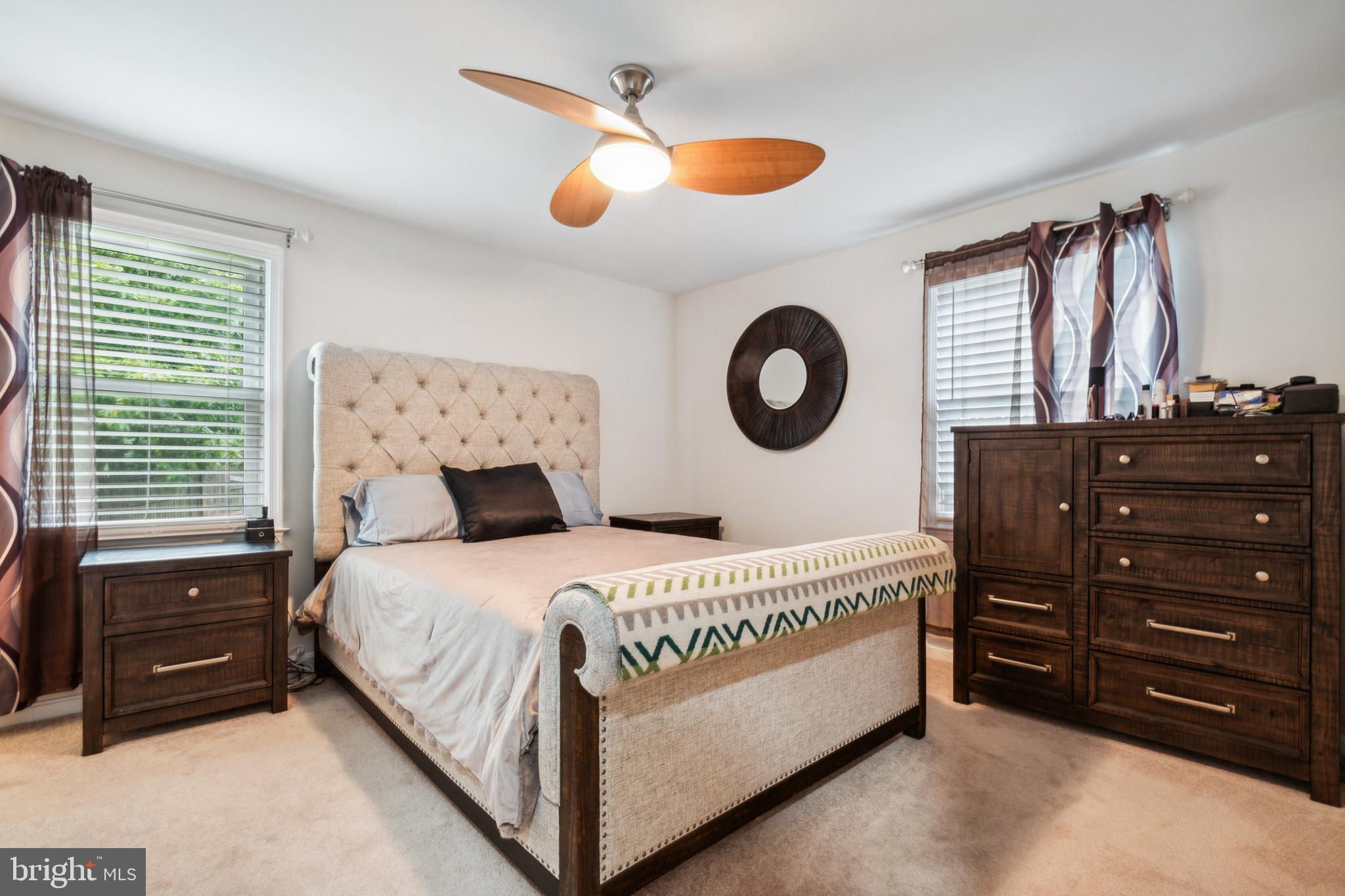 10715 Dragoo Pl