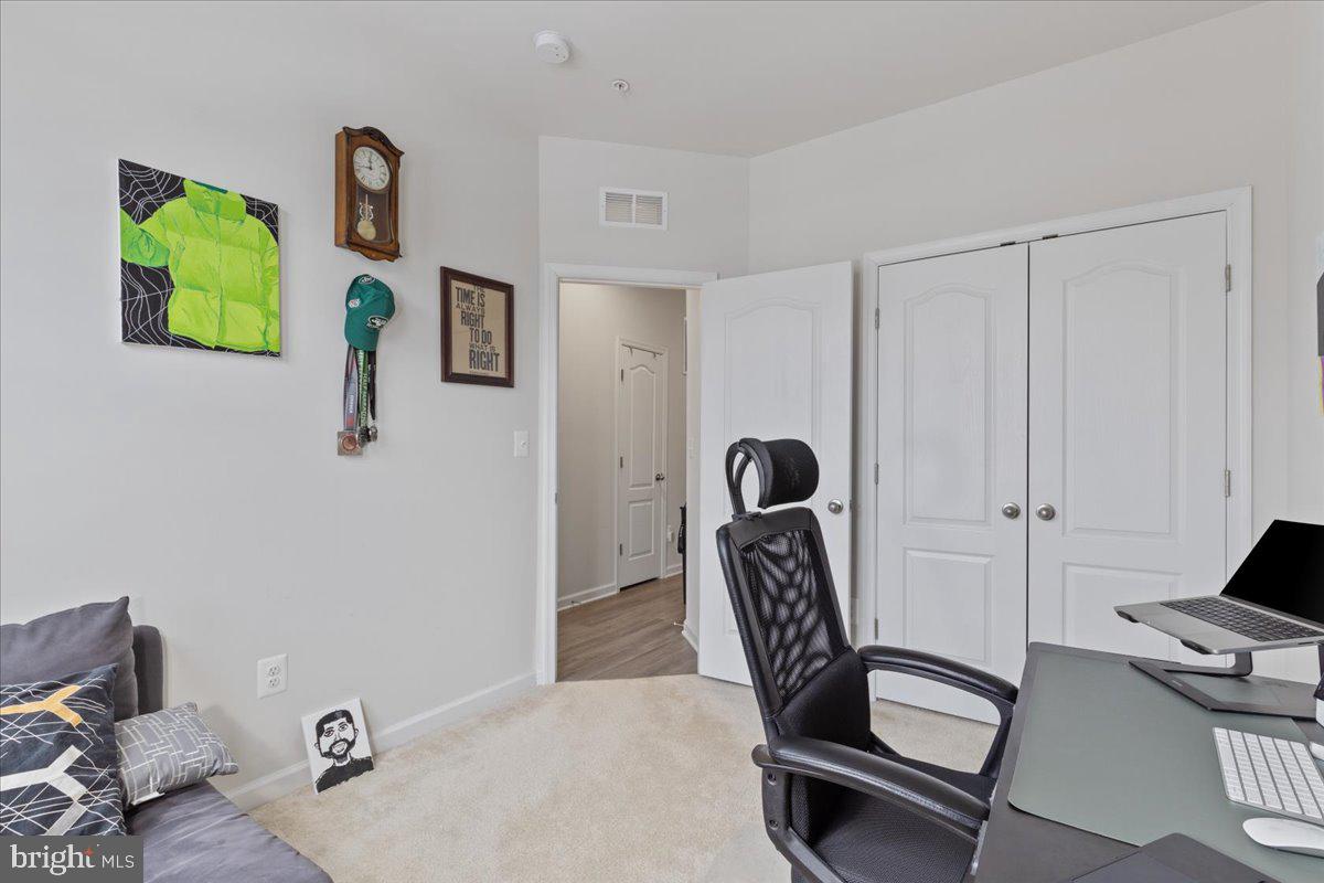9024 Elk Ave