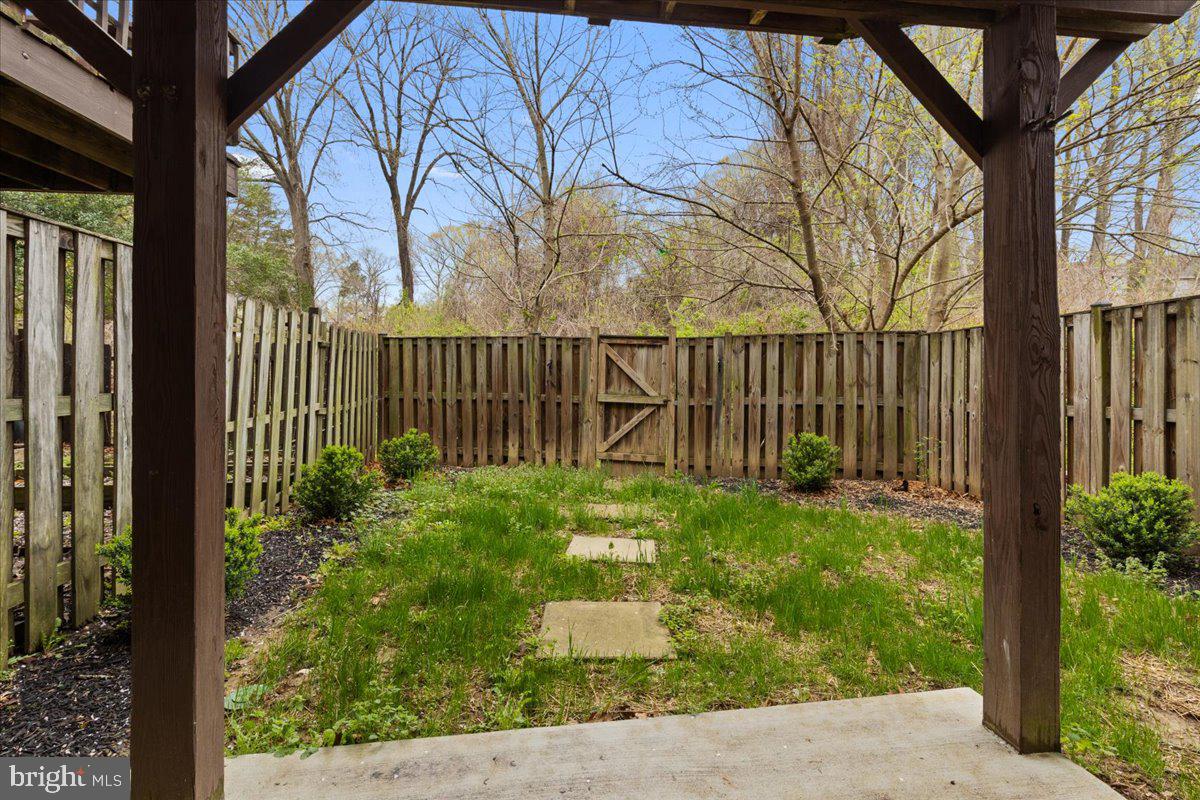 4633 Colonel Fenwick Pl