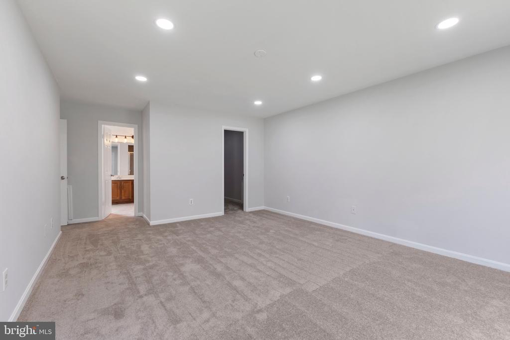 5800 Federal Ct