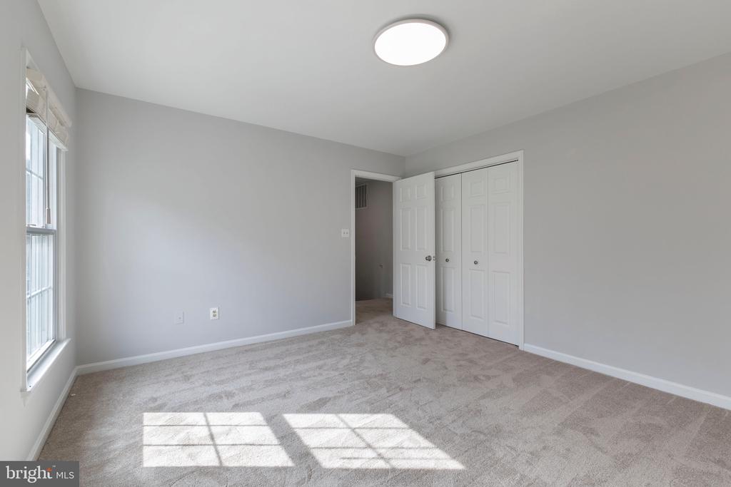 5800 Federal Ct