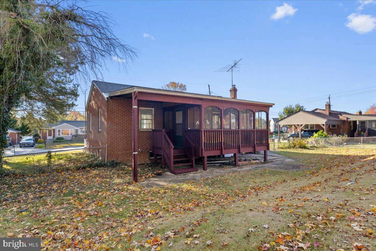 2004 WOLF STREET