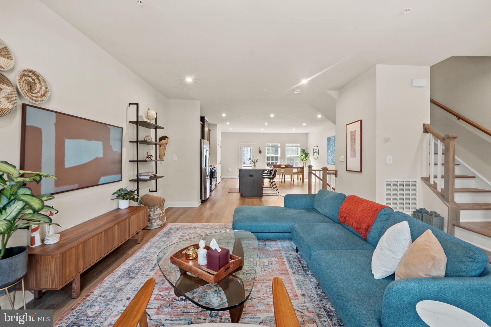 11232 MERIDIAN HILL WAY
