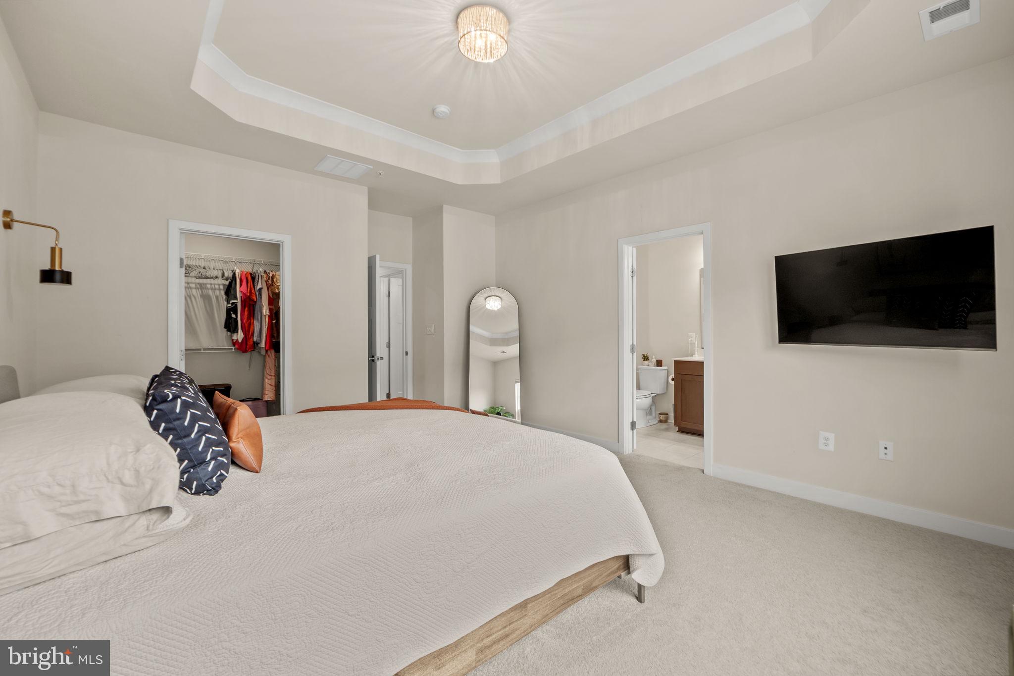 11232 MERIDIAN HILL WAY